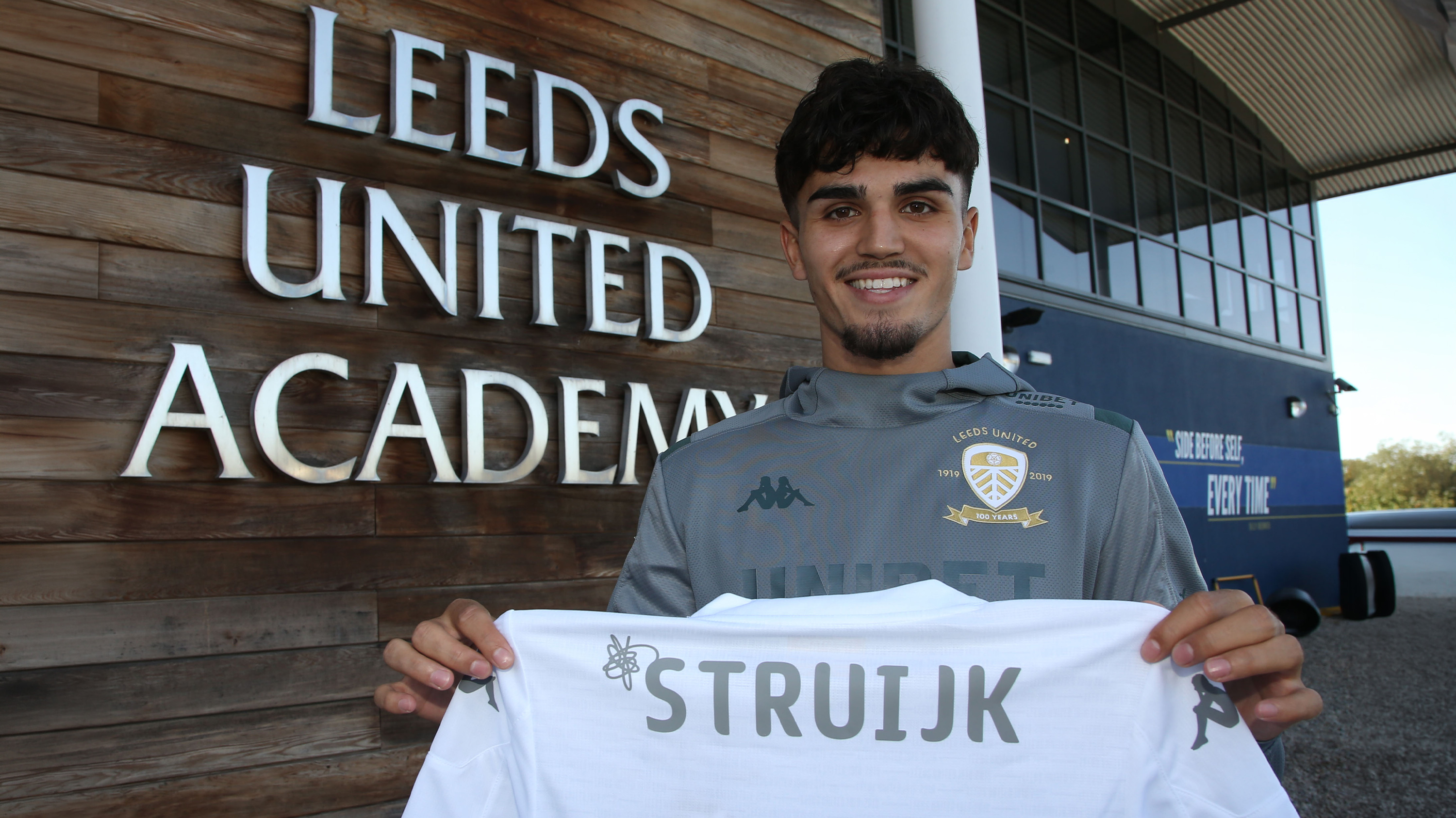 Pascal Struijk Academy Sep 19 Holding Shirt