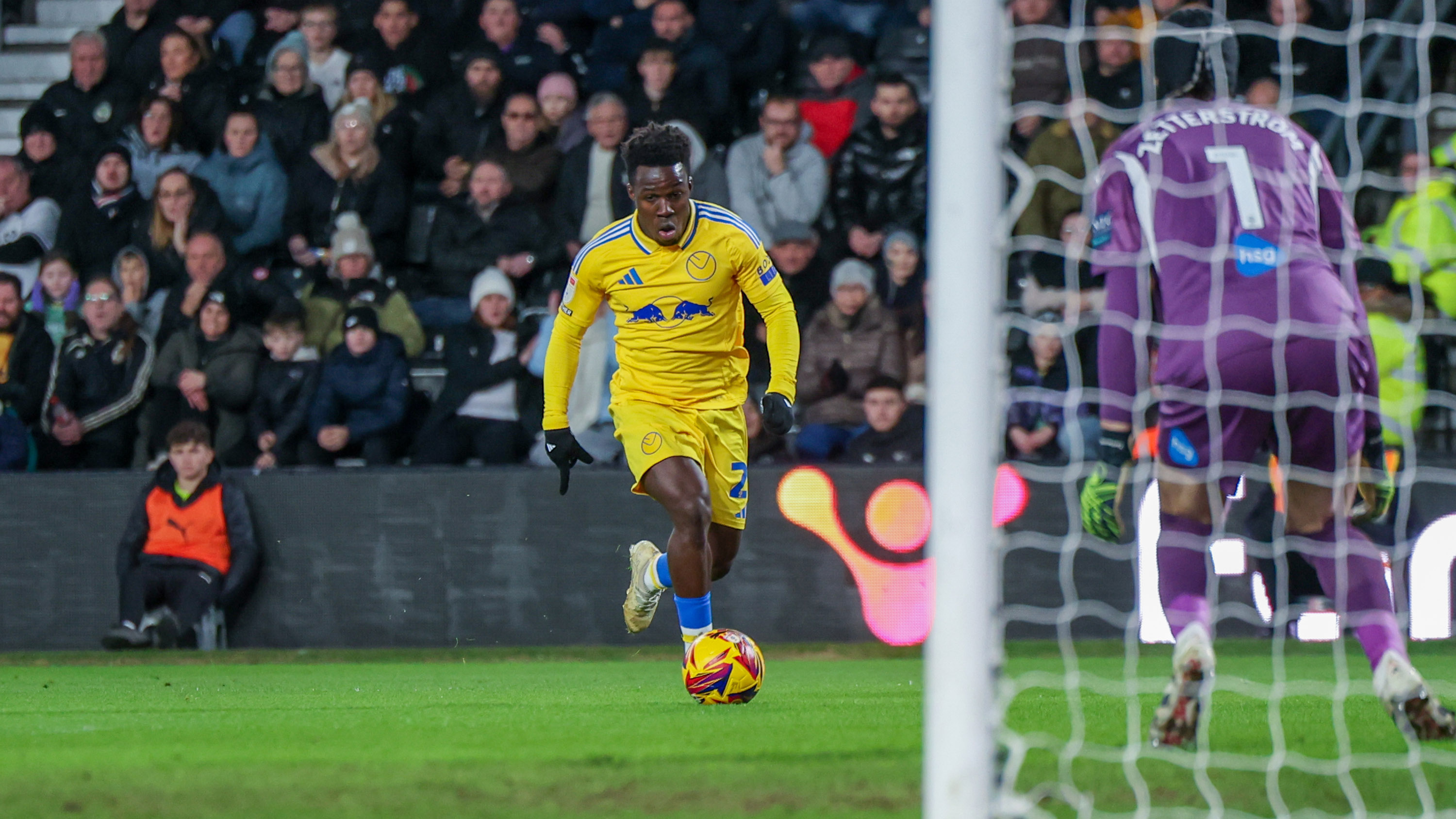 2425 Derby A Gallery 004