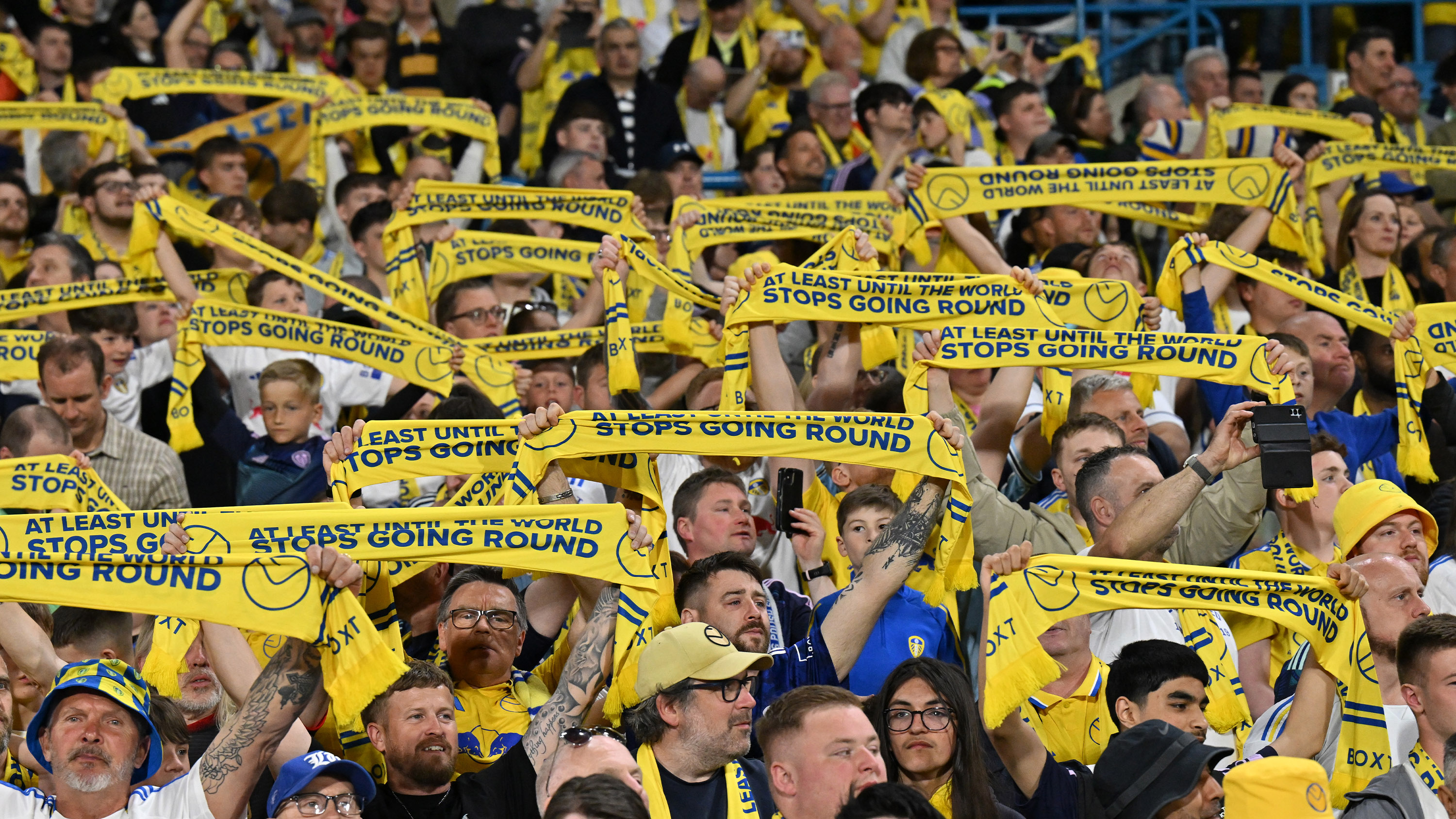 Leeds United Fans Scarves