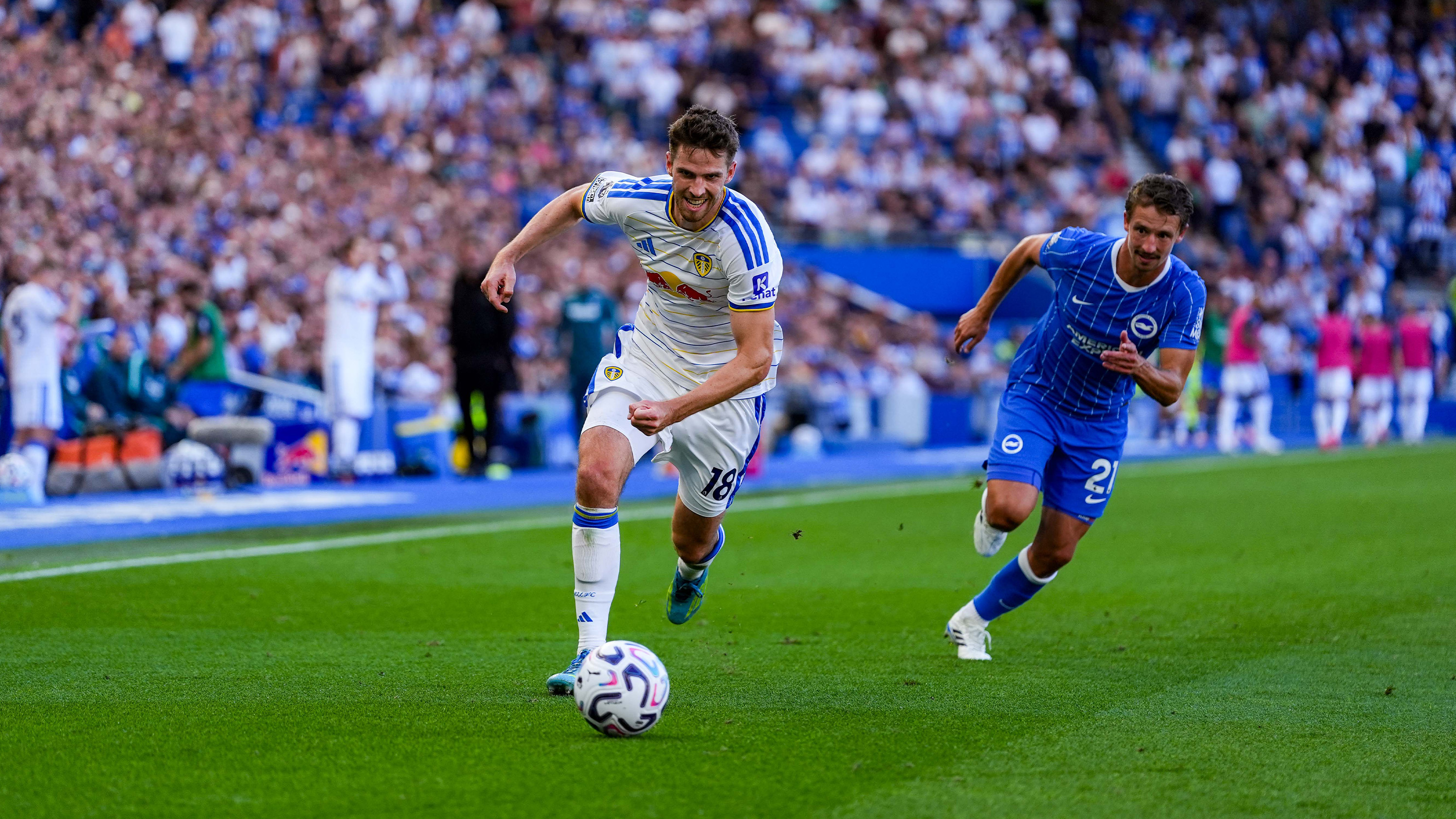 Anton Stach Brighton Sept 26 Running with ball
