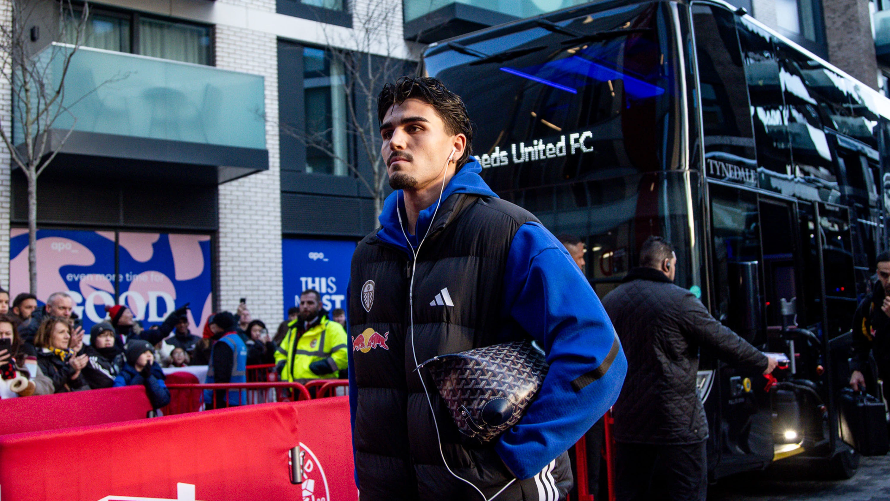 Pascal Struijk Brentford Arrival