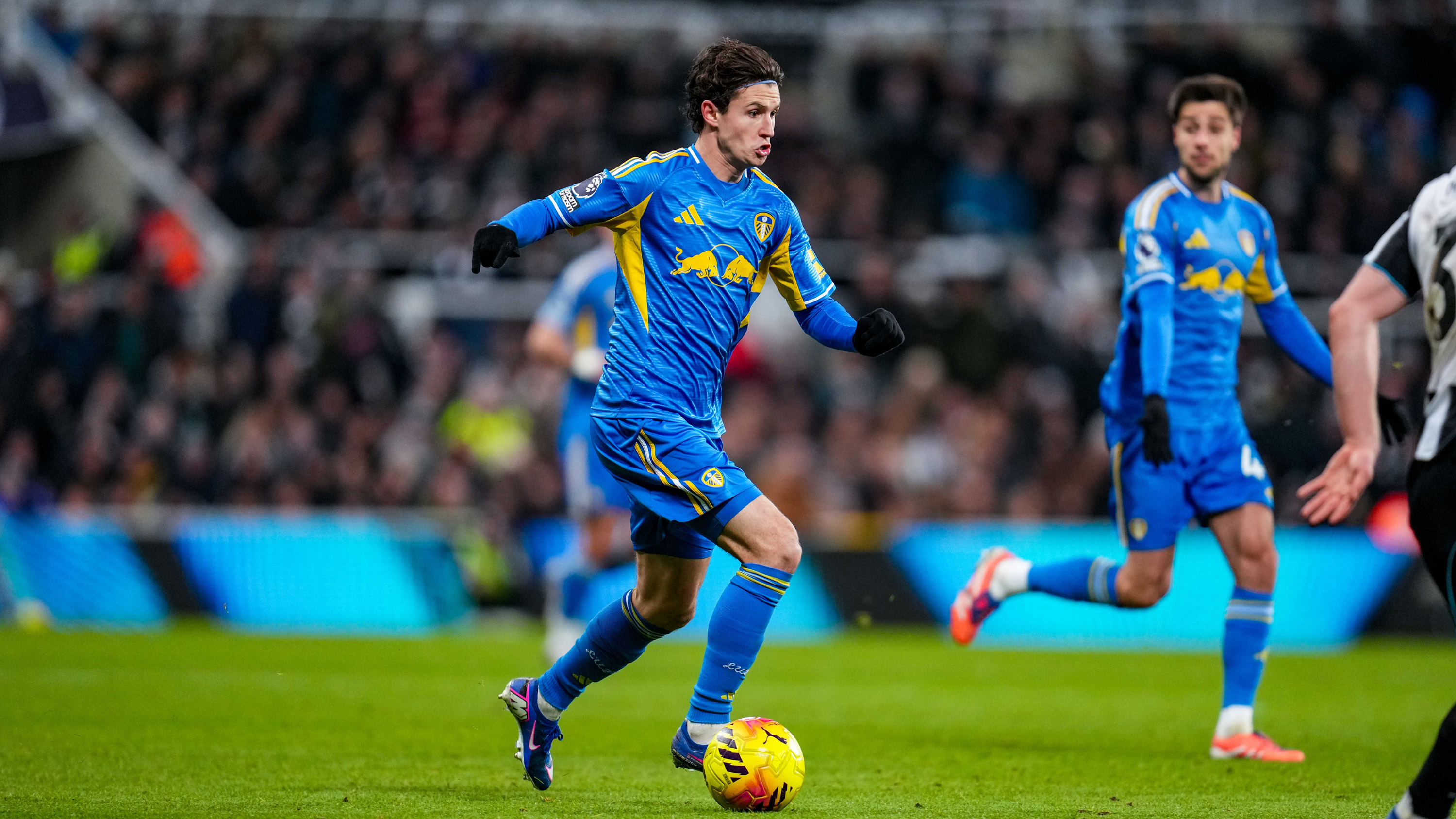 Aaronson vs Newcastle