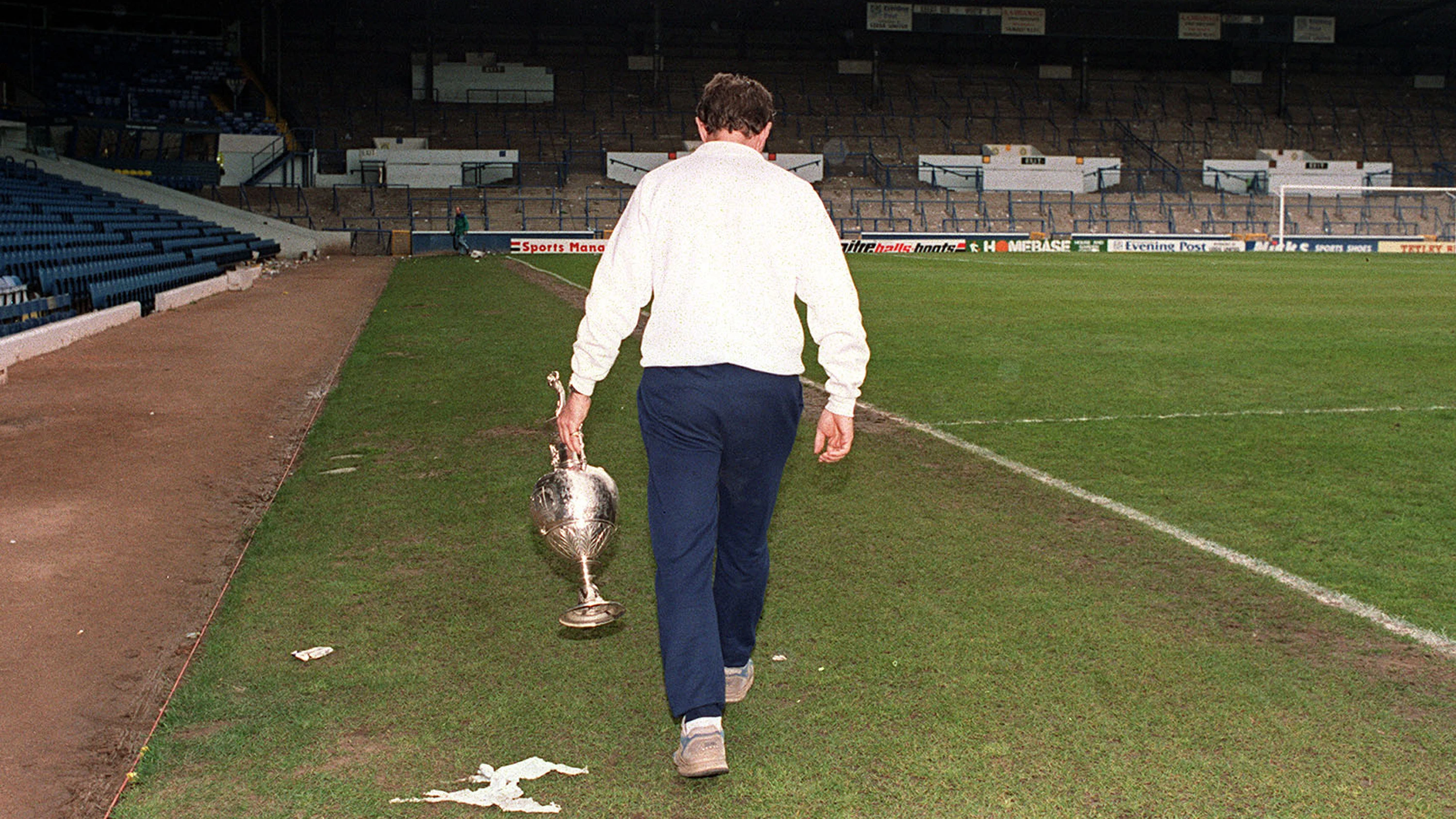 Howard Wilkinson with 1st div trophy