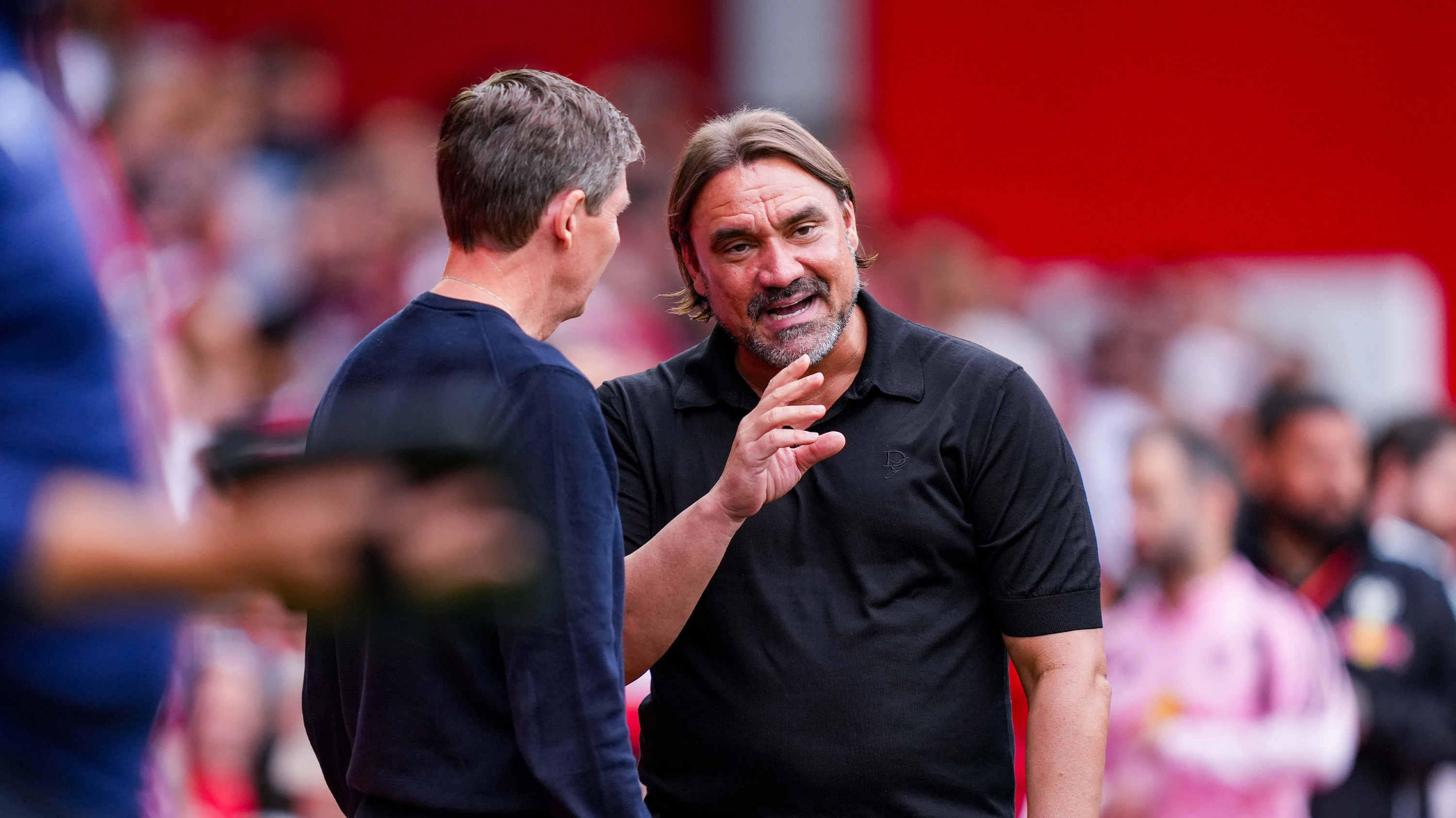 Daniel Farke Nottingham Forest Aug 26 Hugging Chatting Oliver Glasner