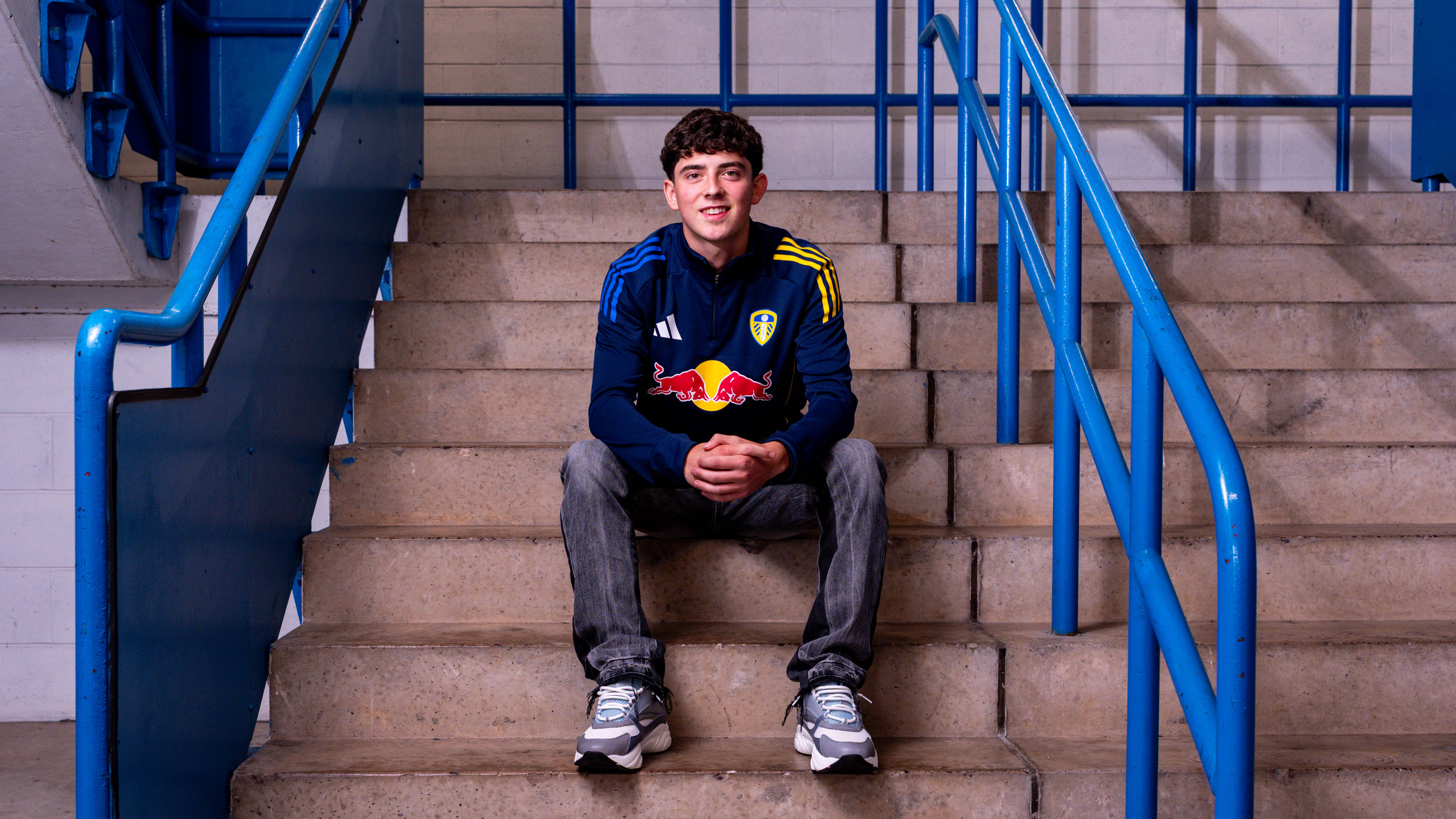 Ollie Pickles contract 4