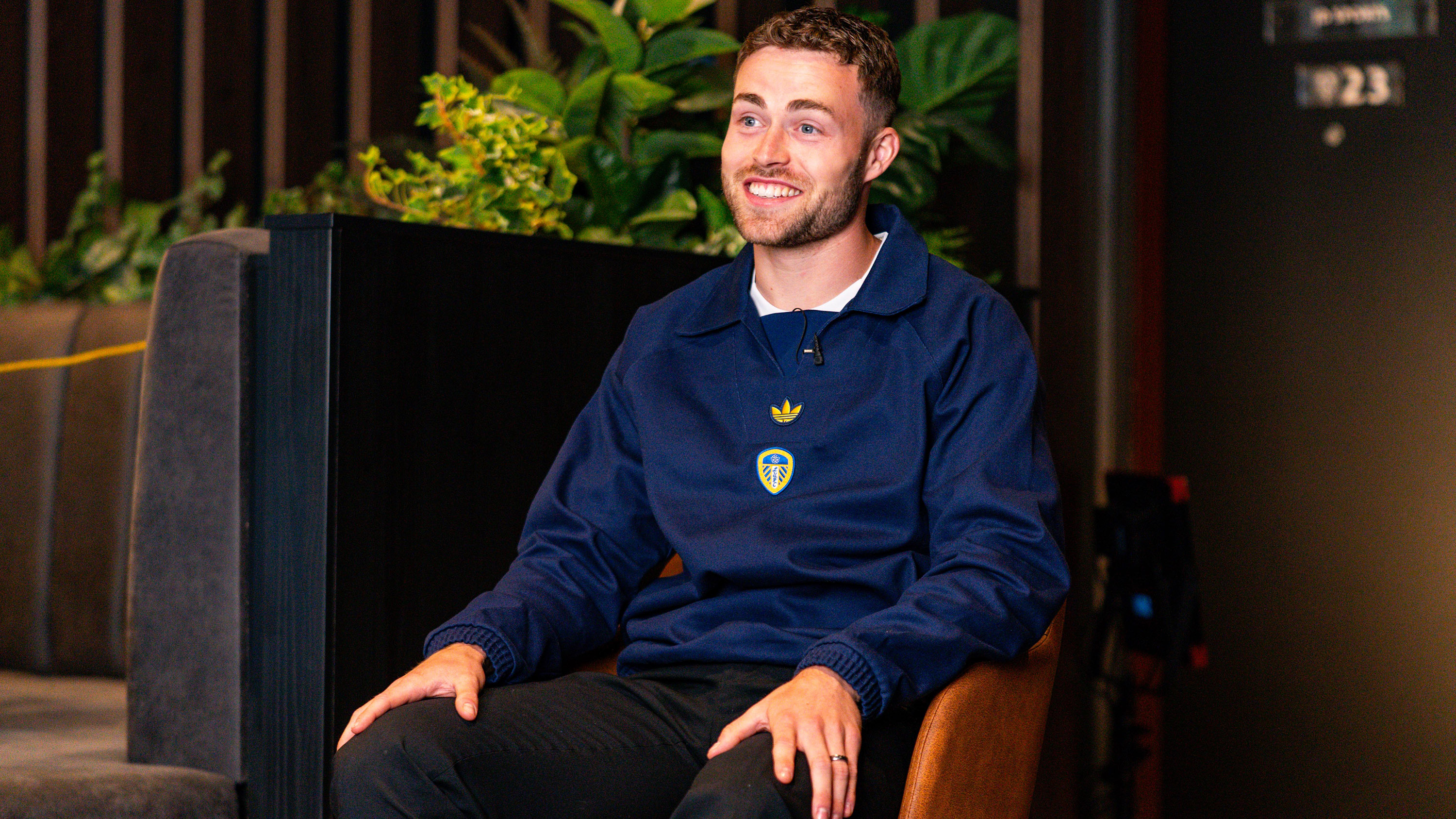 Gudmundsson Interview Chair