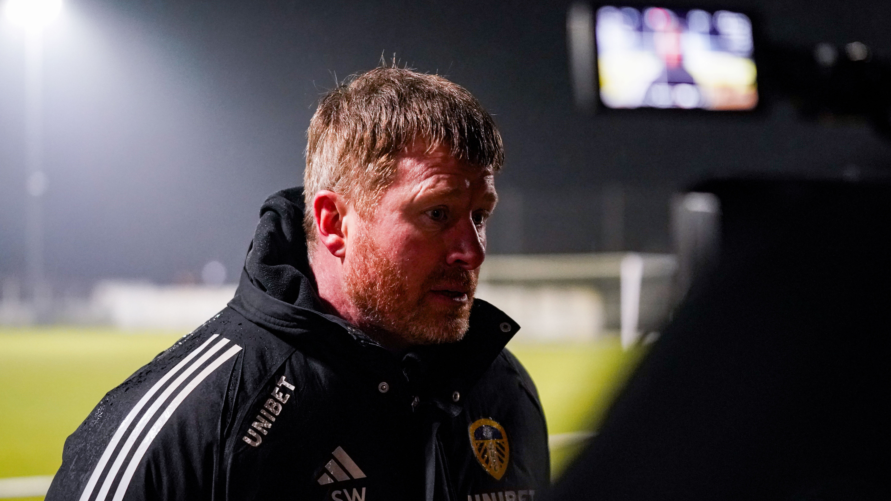 Simon Wood post Donny IV