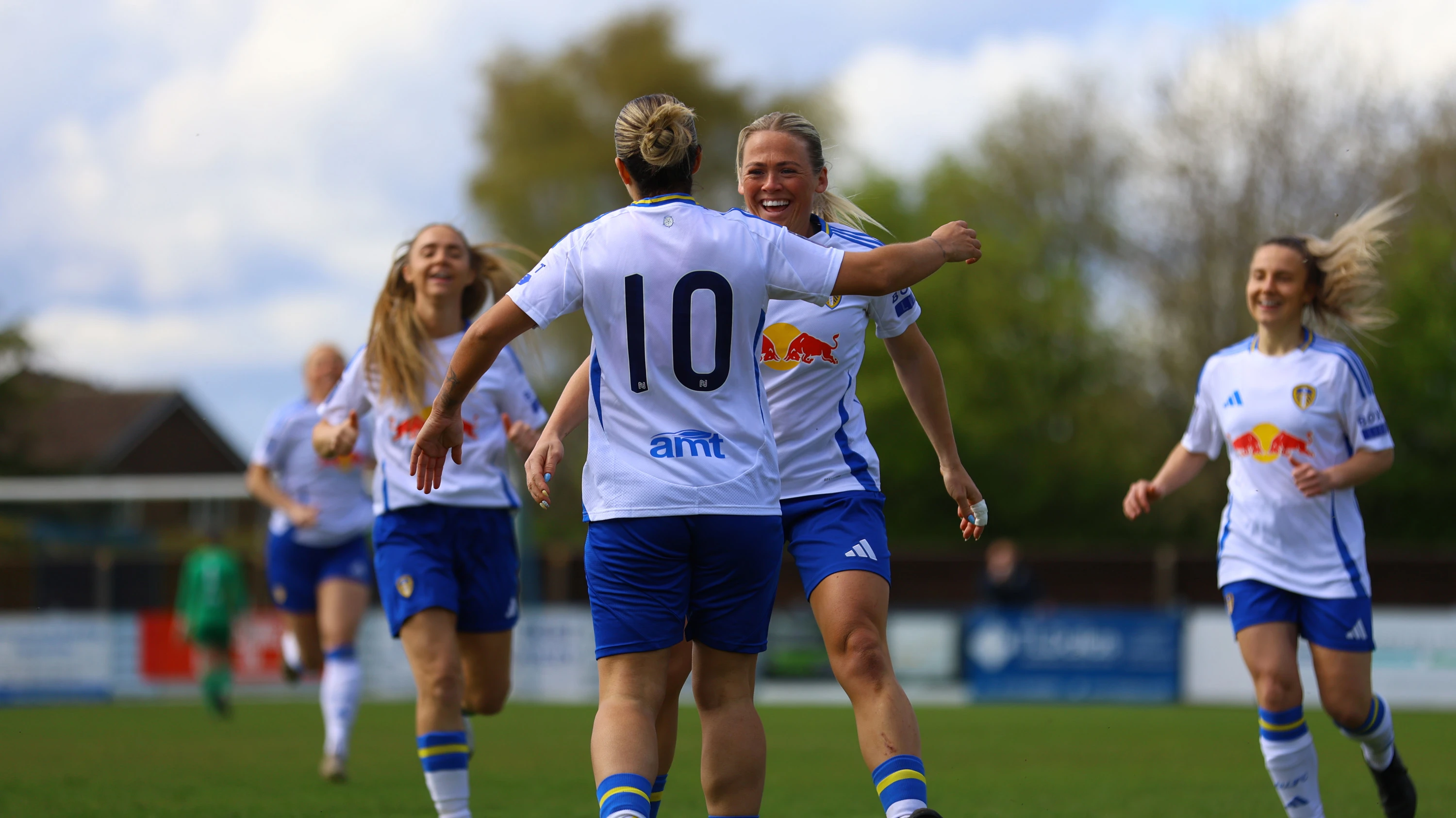 Group cele 2 vs Chorley