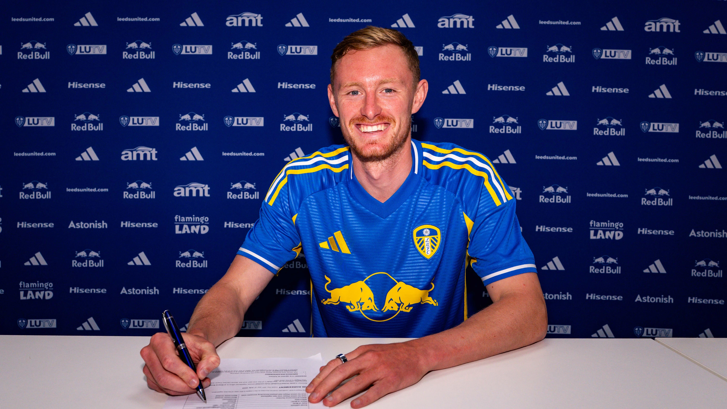 Sean Longstaff signs