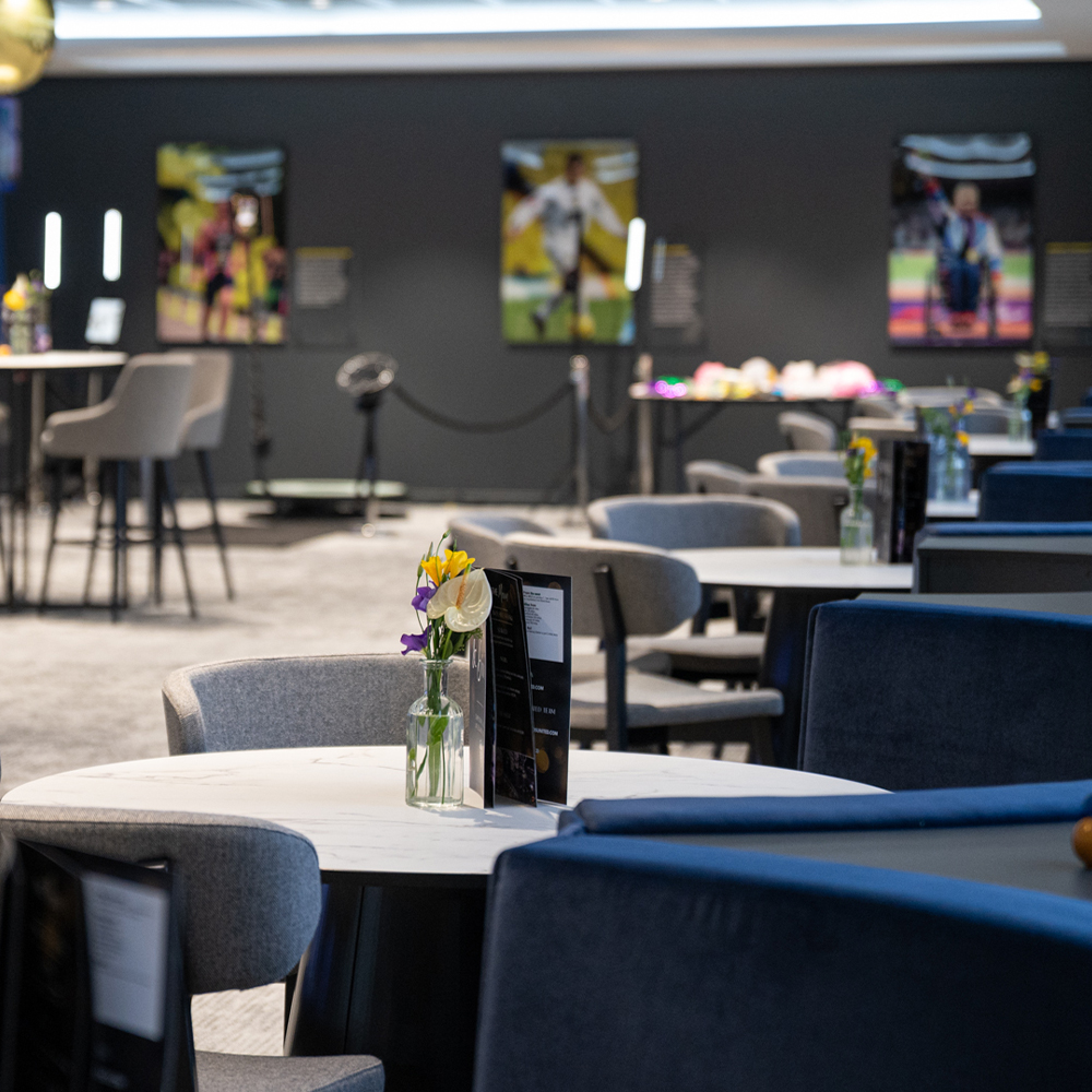 Gateway: Hisense Lounge