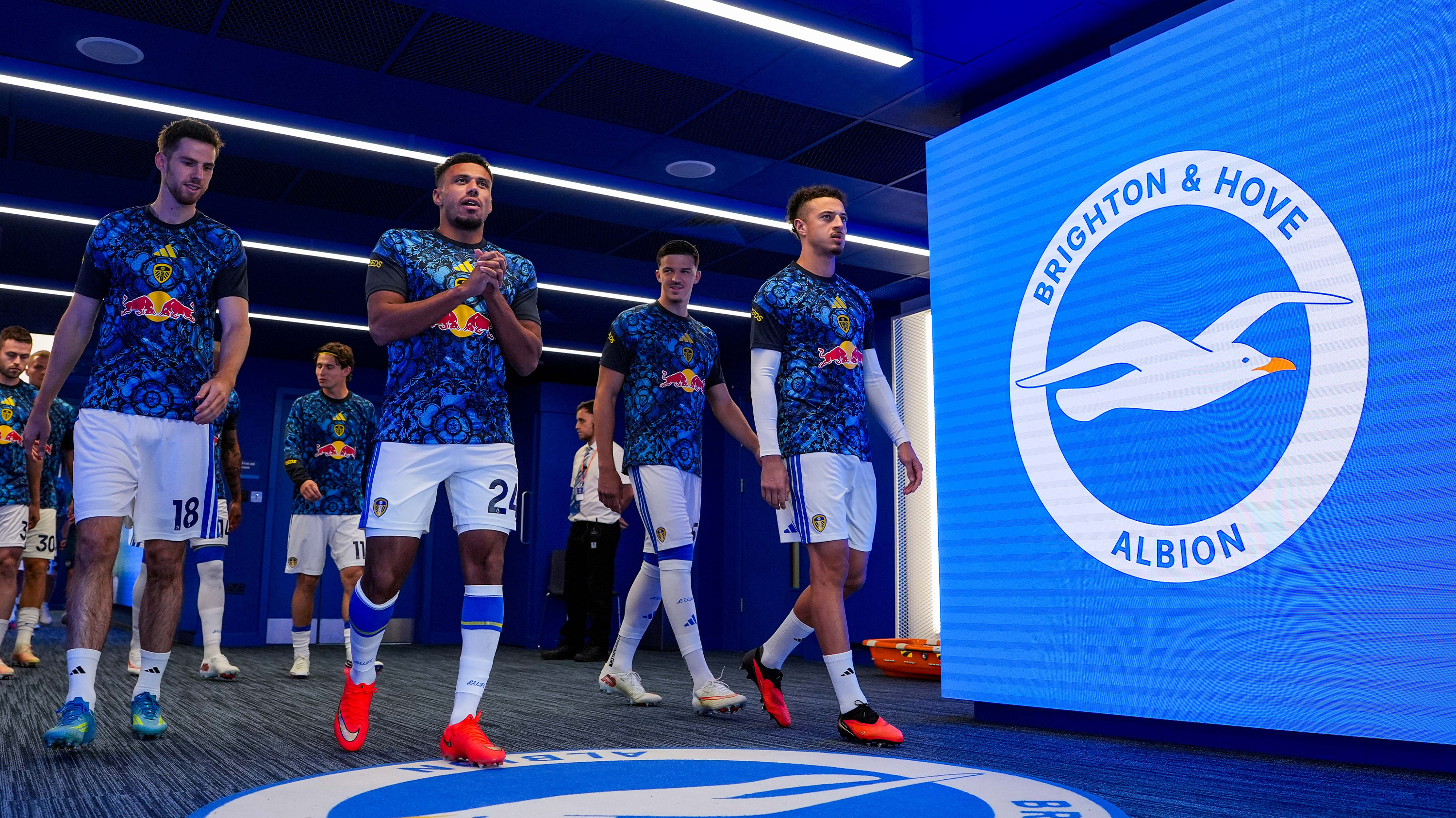 Leeds United Brighton Sept 26 Walking out warm ups