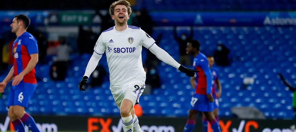 bamford v palace.jpg