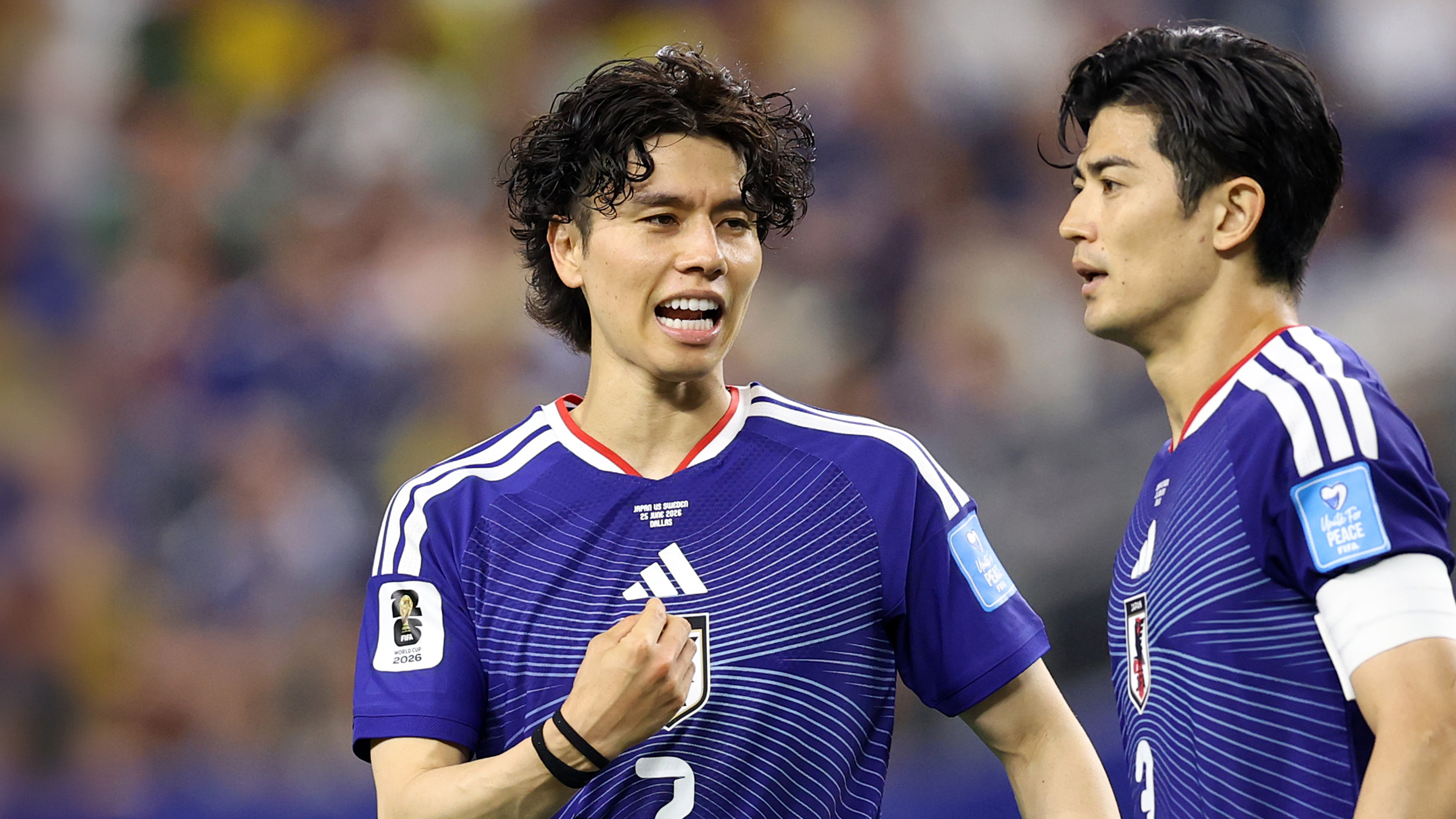 Ao Tanaka Japan Sweden Jun 26 Chatting to Taniguchi