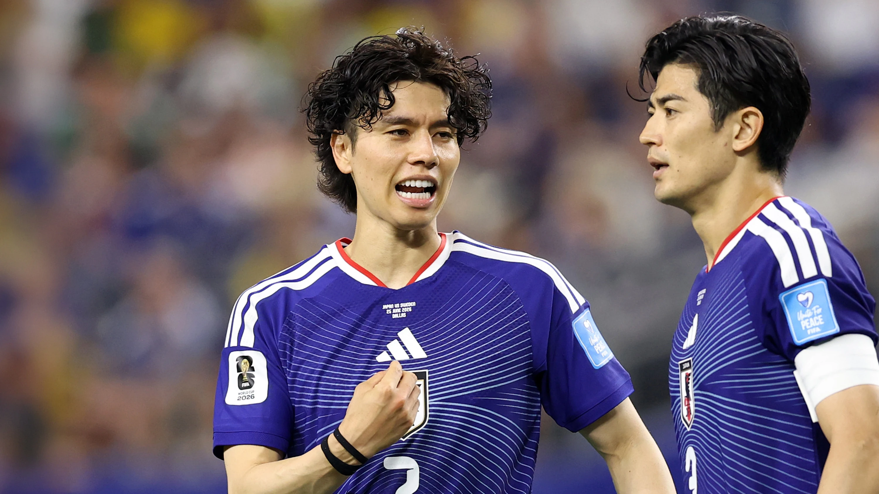 Ao Tanaka Japan Sweden Jun 26 Chatting to Taniguchi