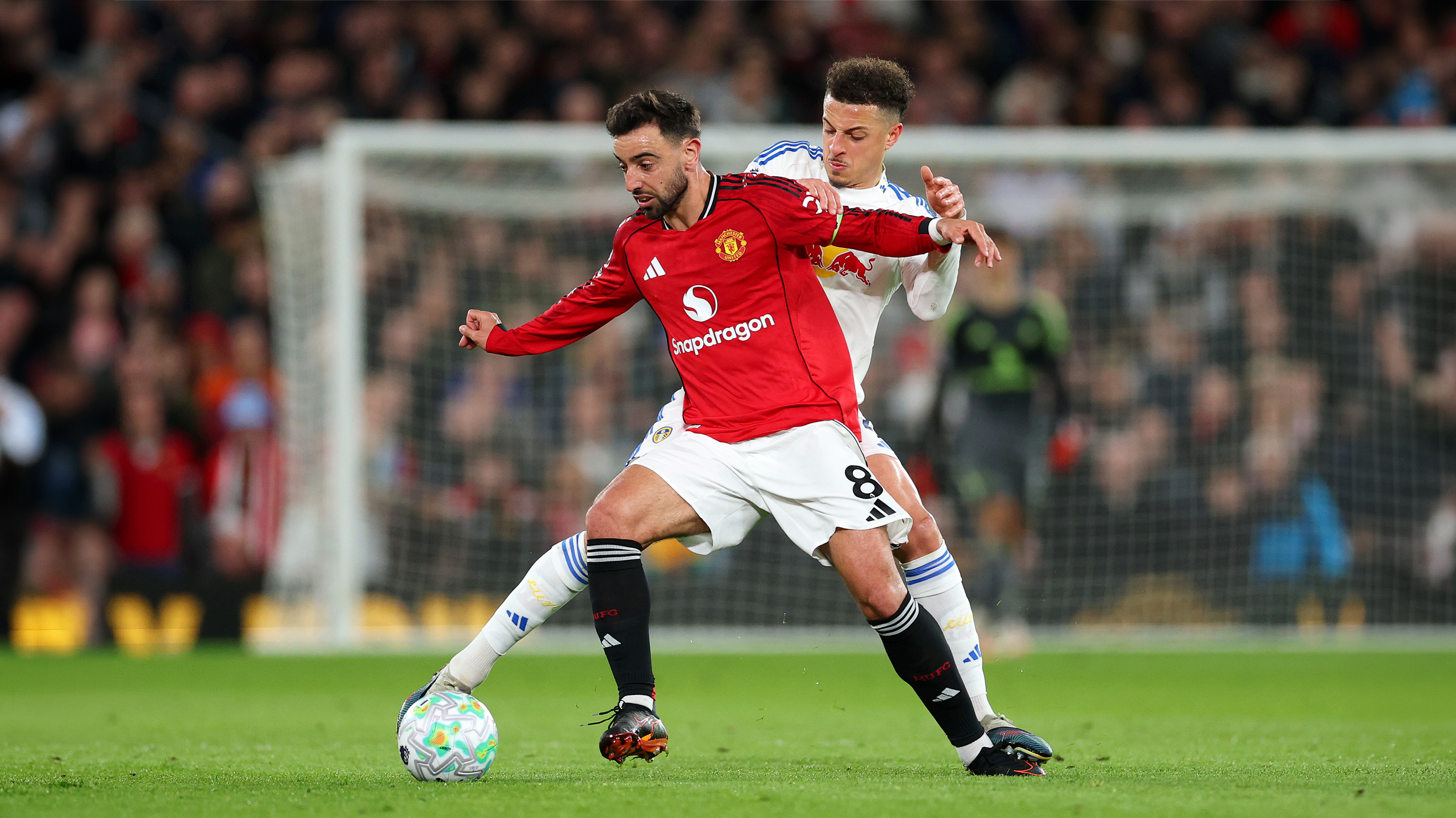 Ethan Ampadu Man Utd Apr 26 Challenging
