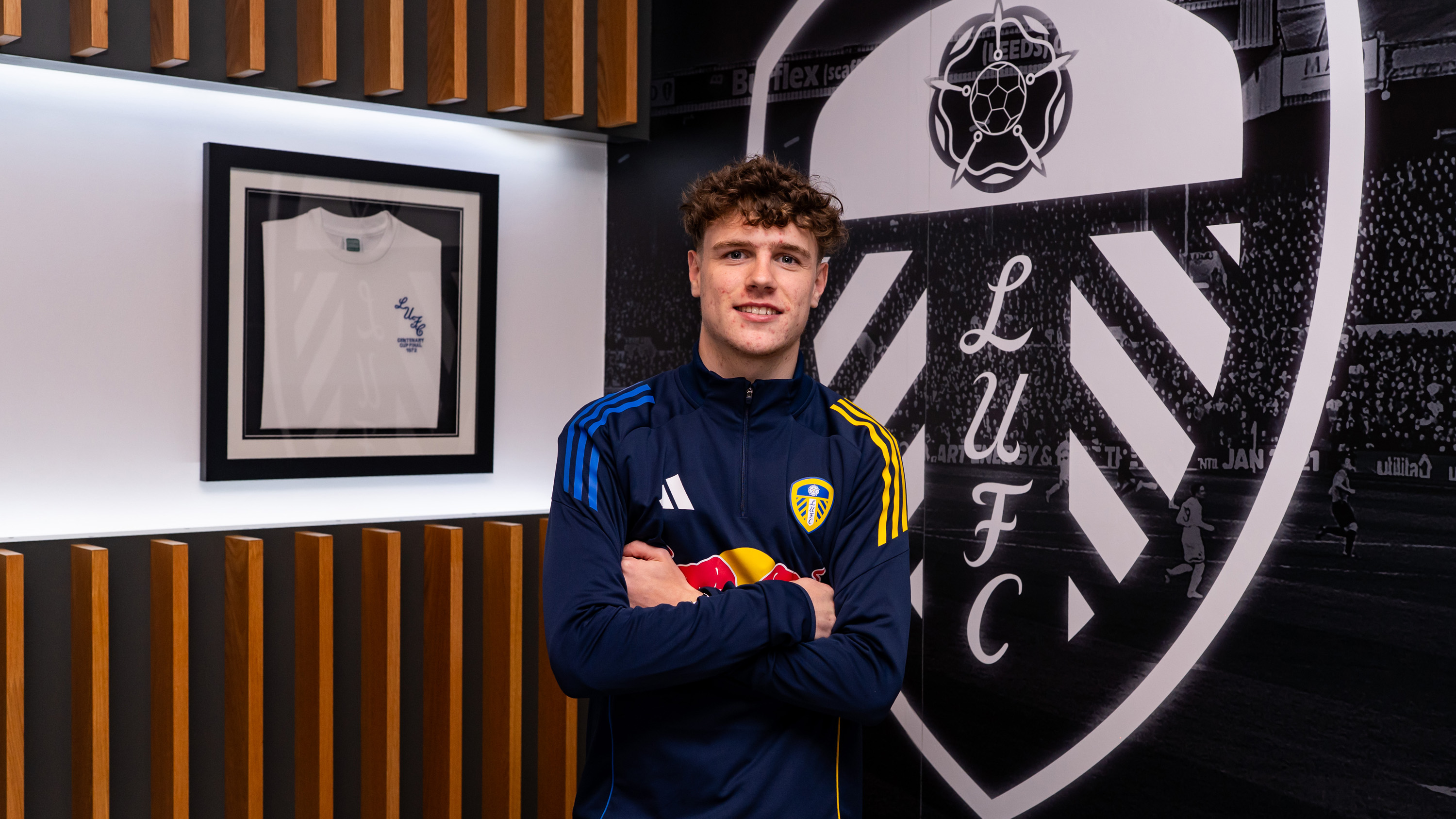 Rhys Chadwick Signing 3