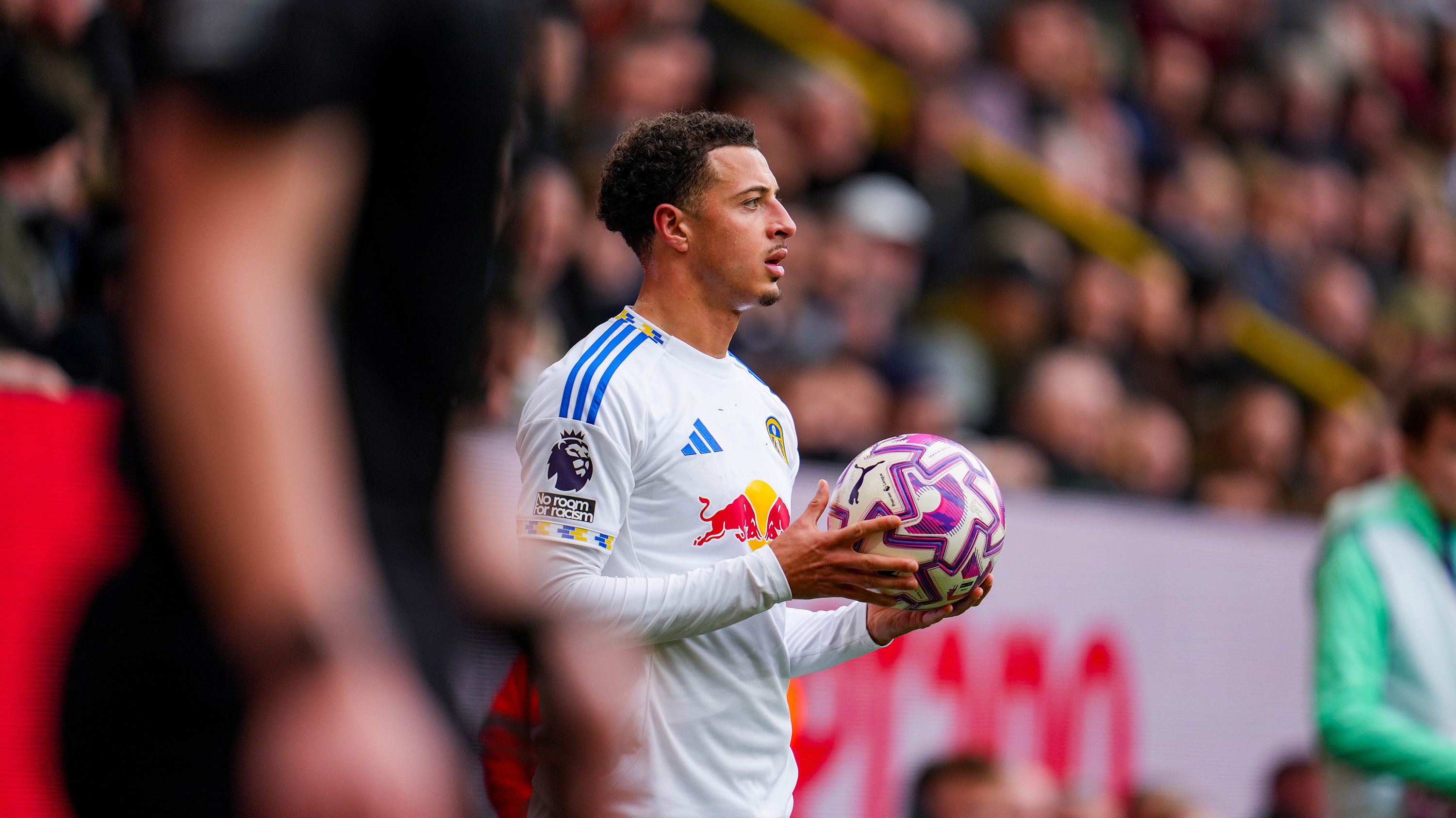 Ethan Ampadu vs Burnley