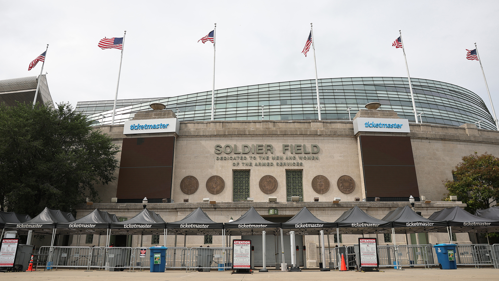 Soldier Field Aug 26 External Shot