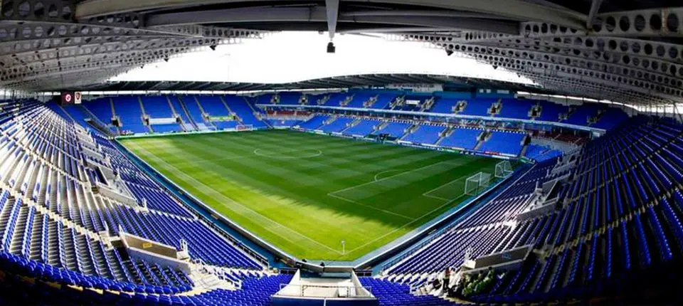 Reading stadium banner.jpg