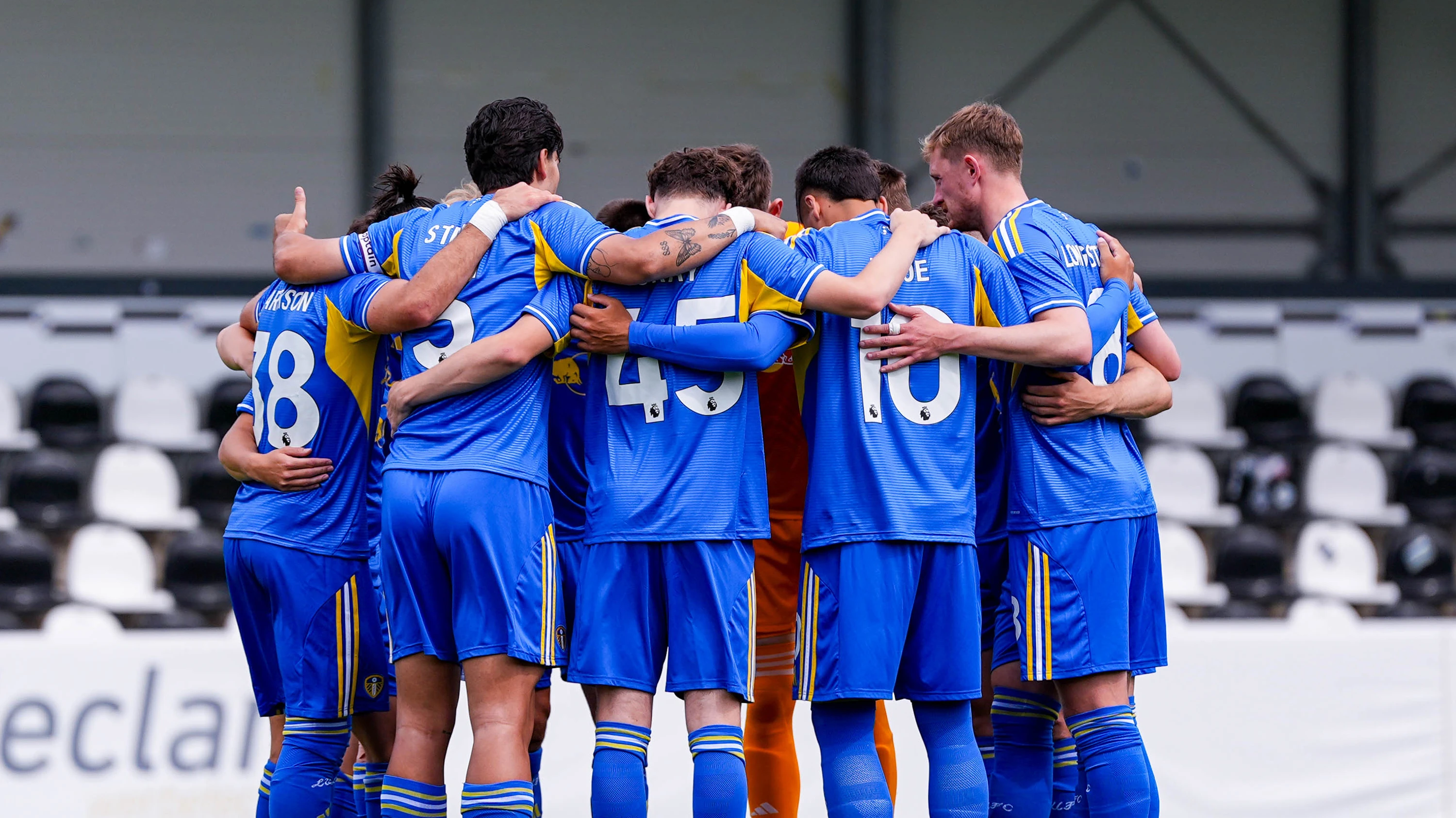 Leeds SC Verl Huddle