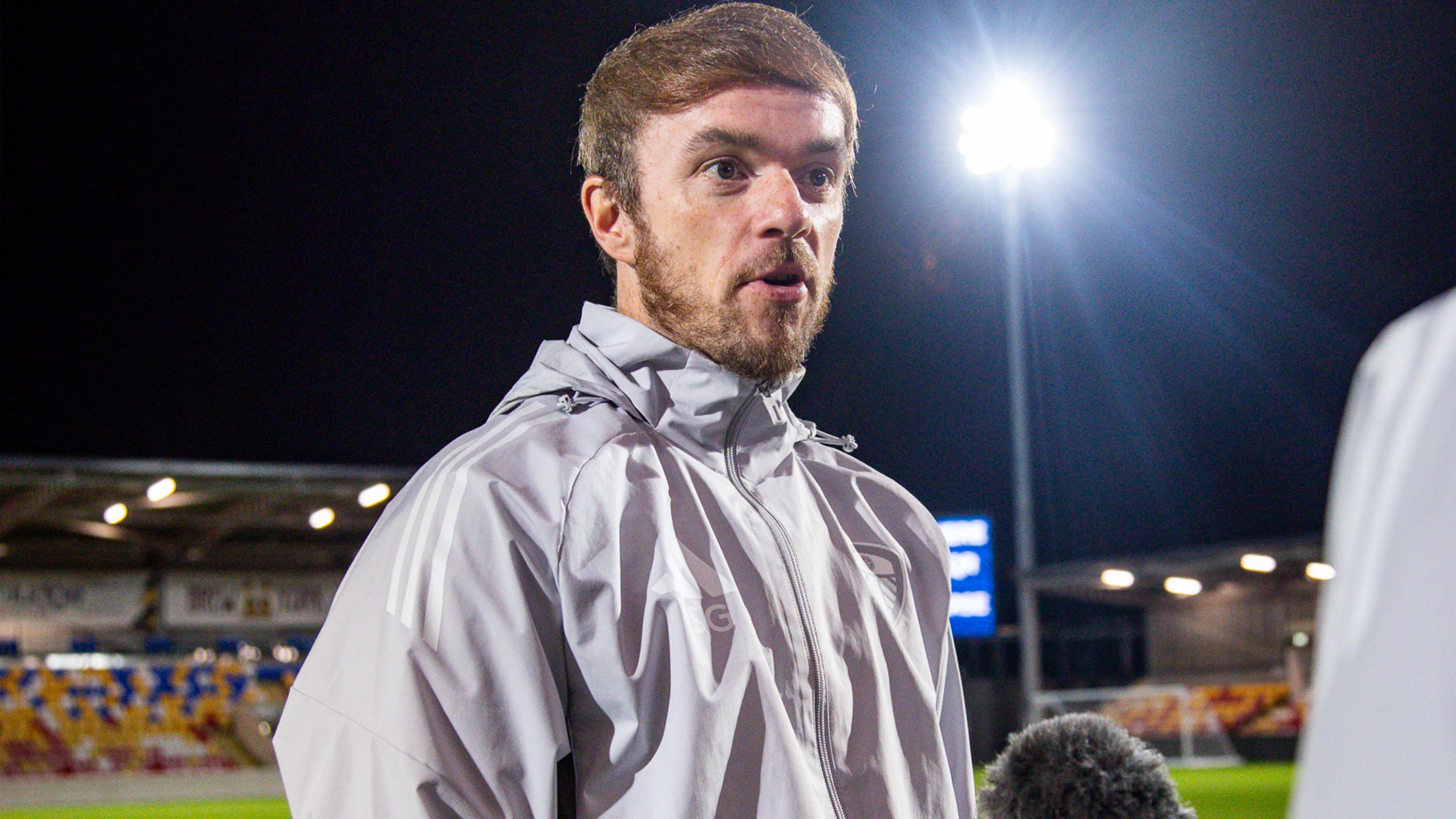 Scott Gardner vs Sporting CP B