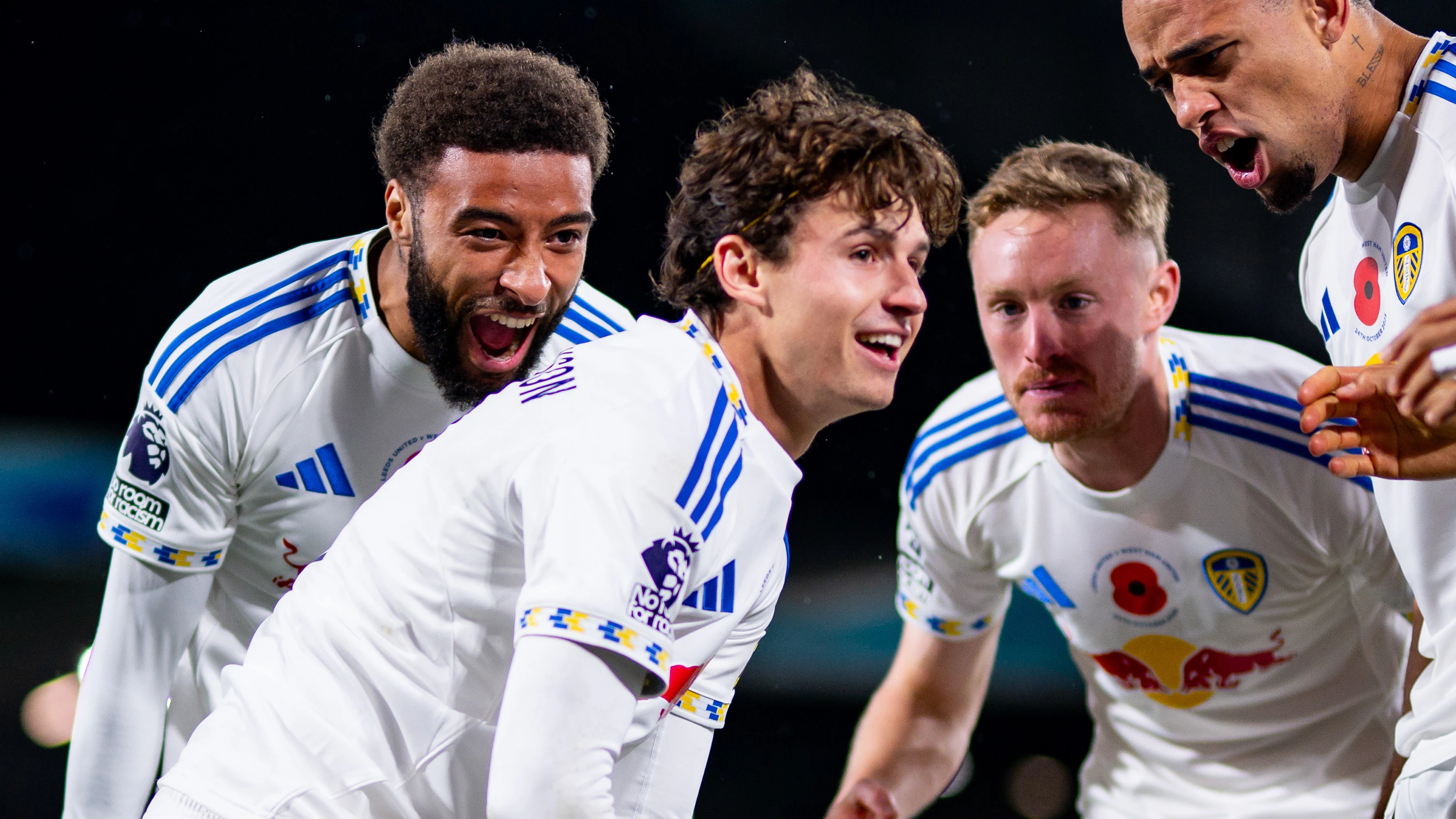 Brenden Aaronson West Ham Celebration 003