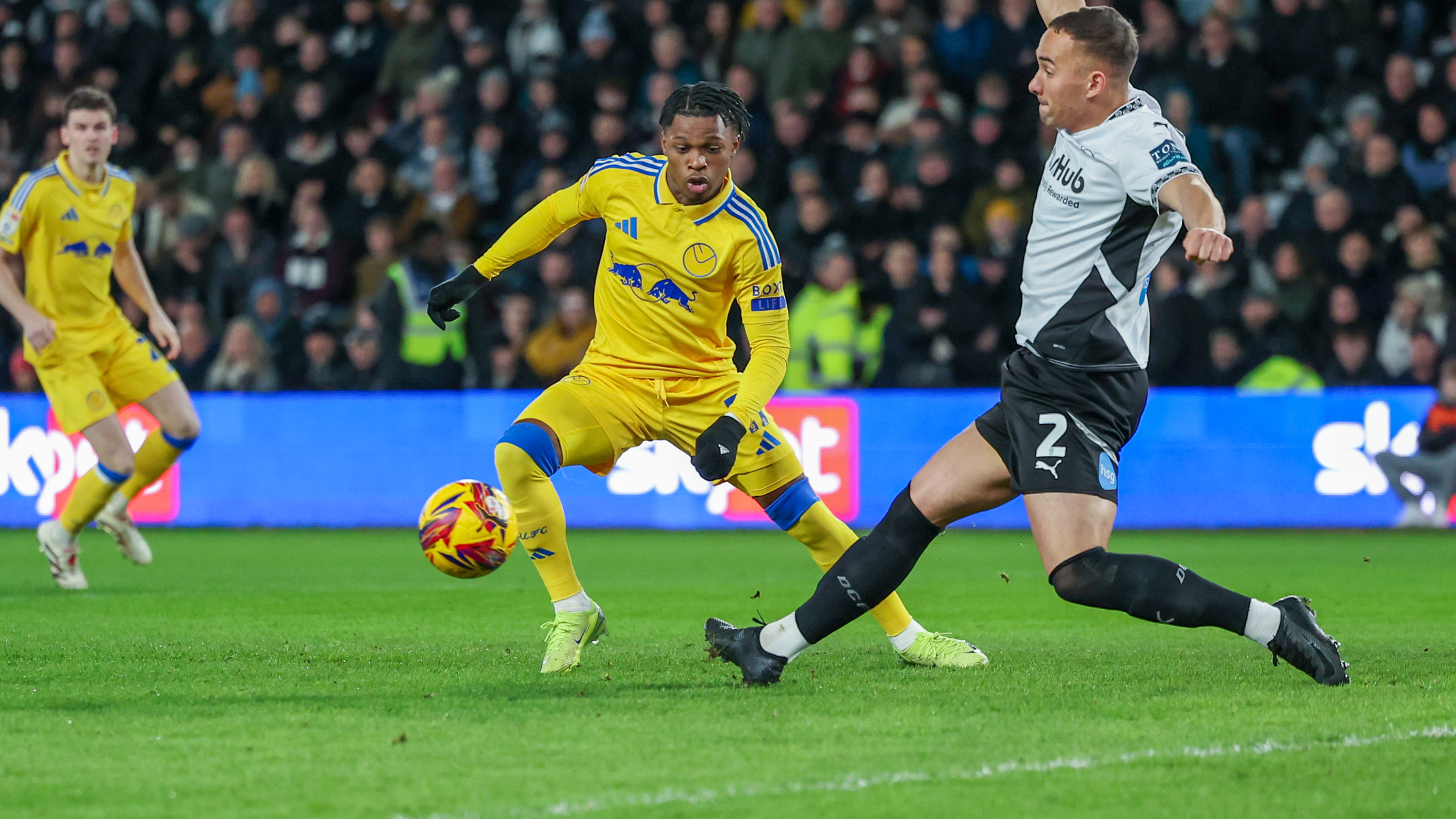 2425 Derby A Gallery 003