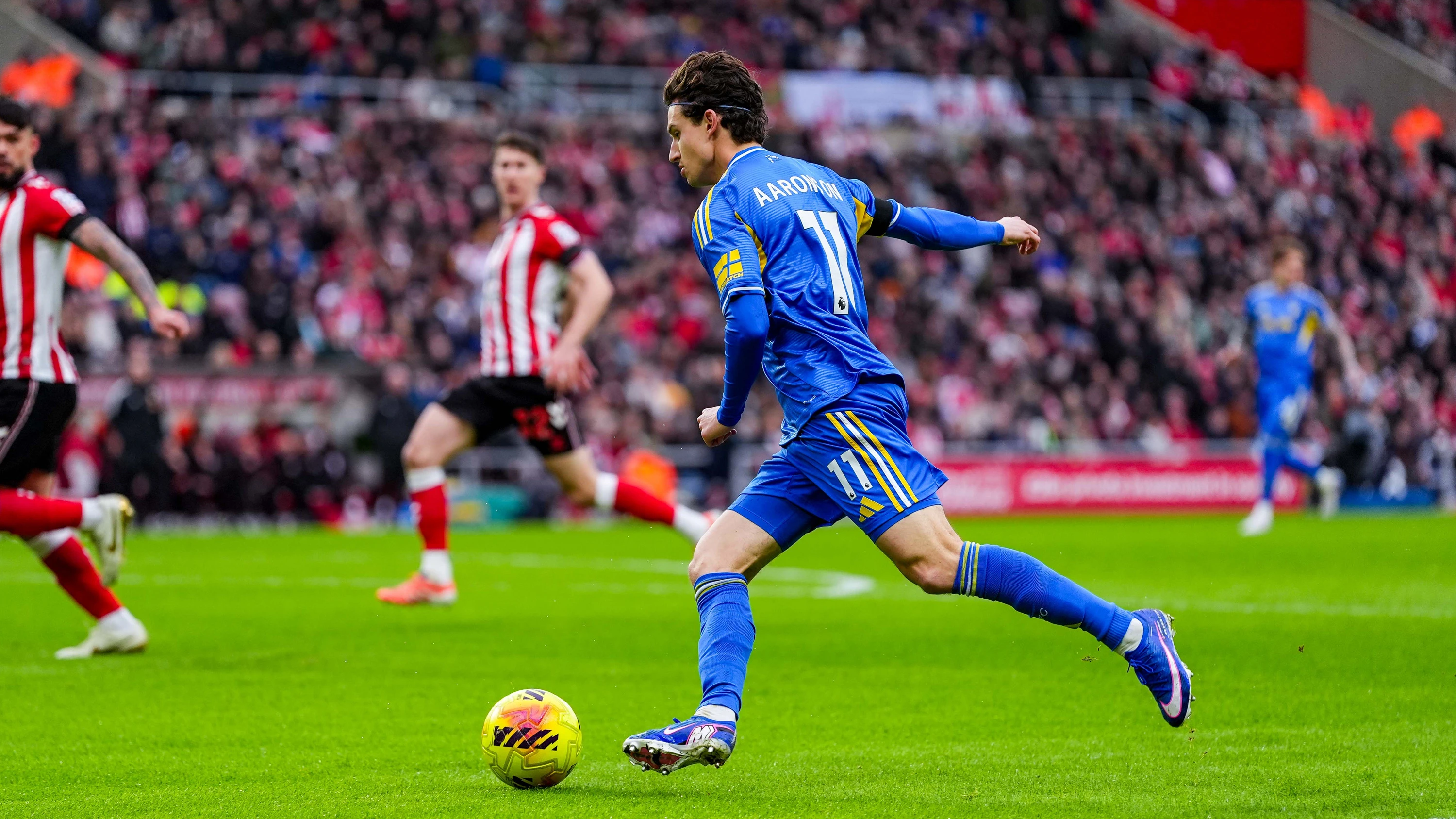 Brenden Aaronson vs Sunderland