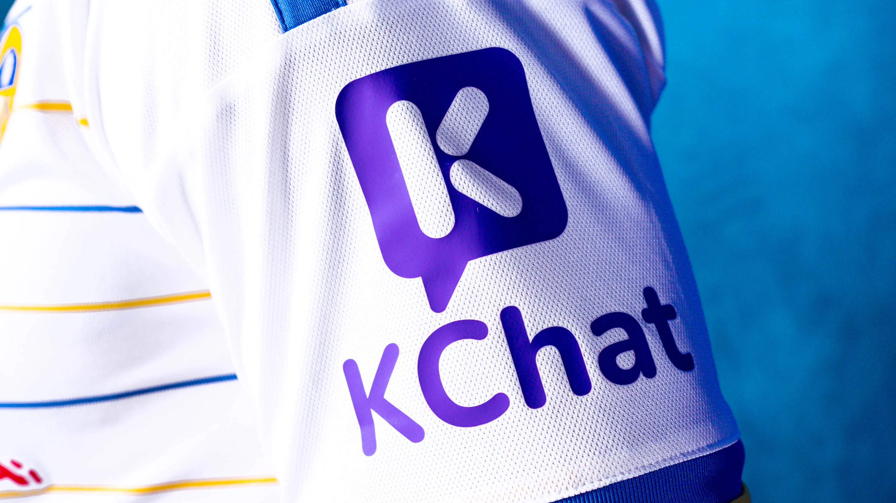 KChat sleeve announcement