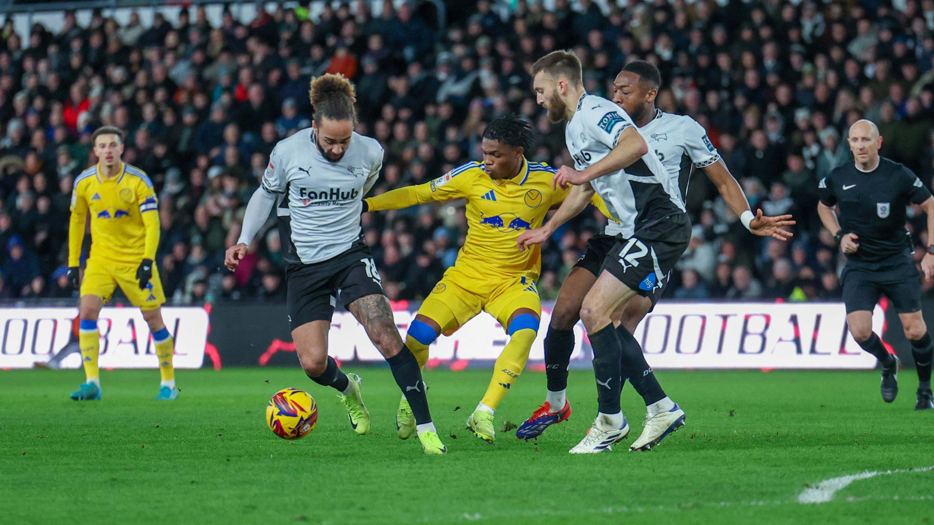 2425 Derby A Gallery 012