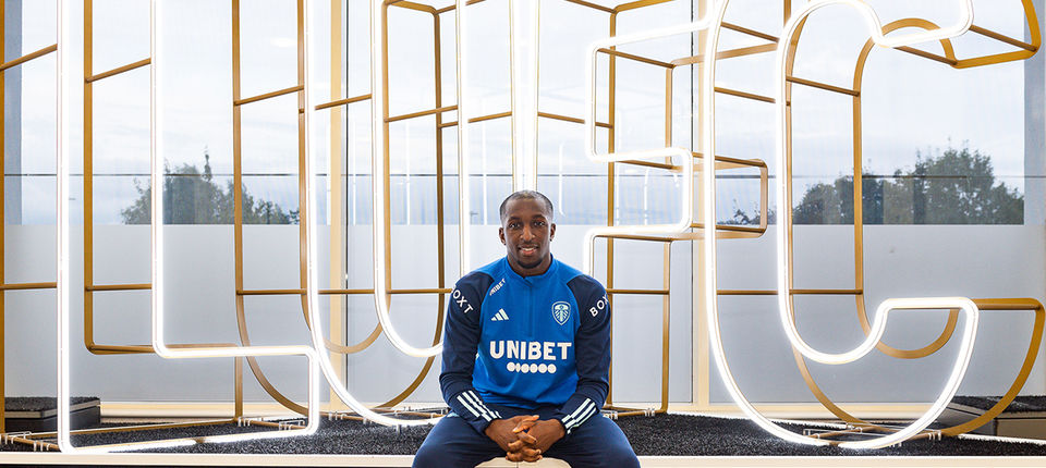 Glen Kamara Web 4.jpg