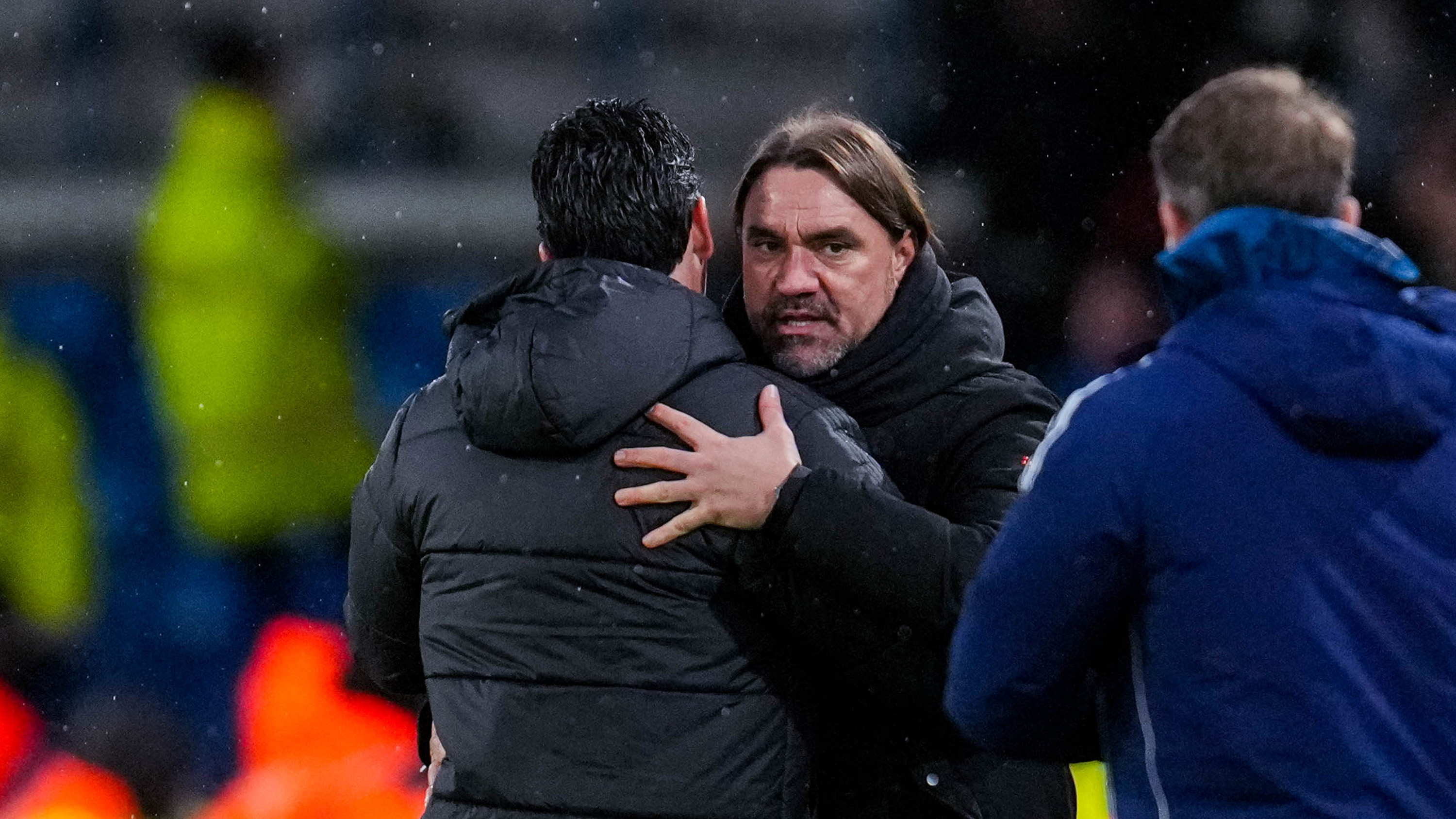 Farke Emery Villa Hugging