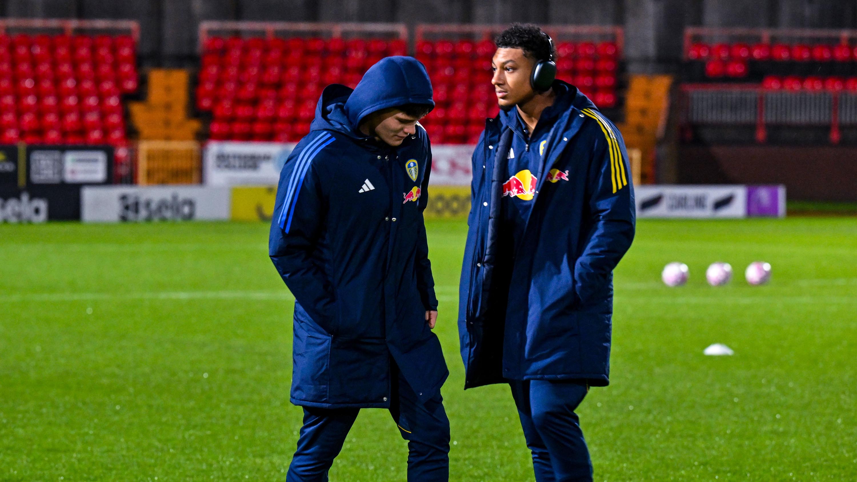 Arrivals vs  Gateshead