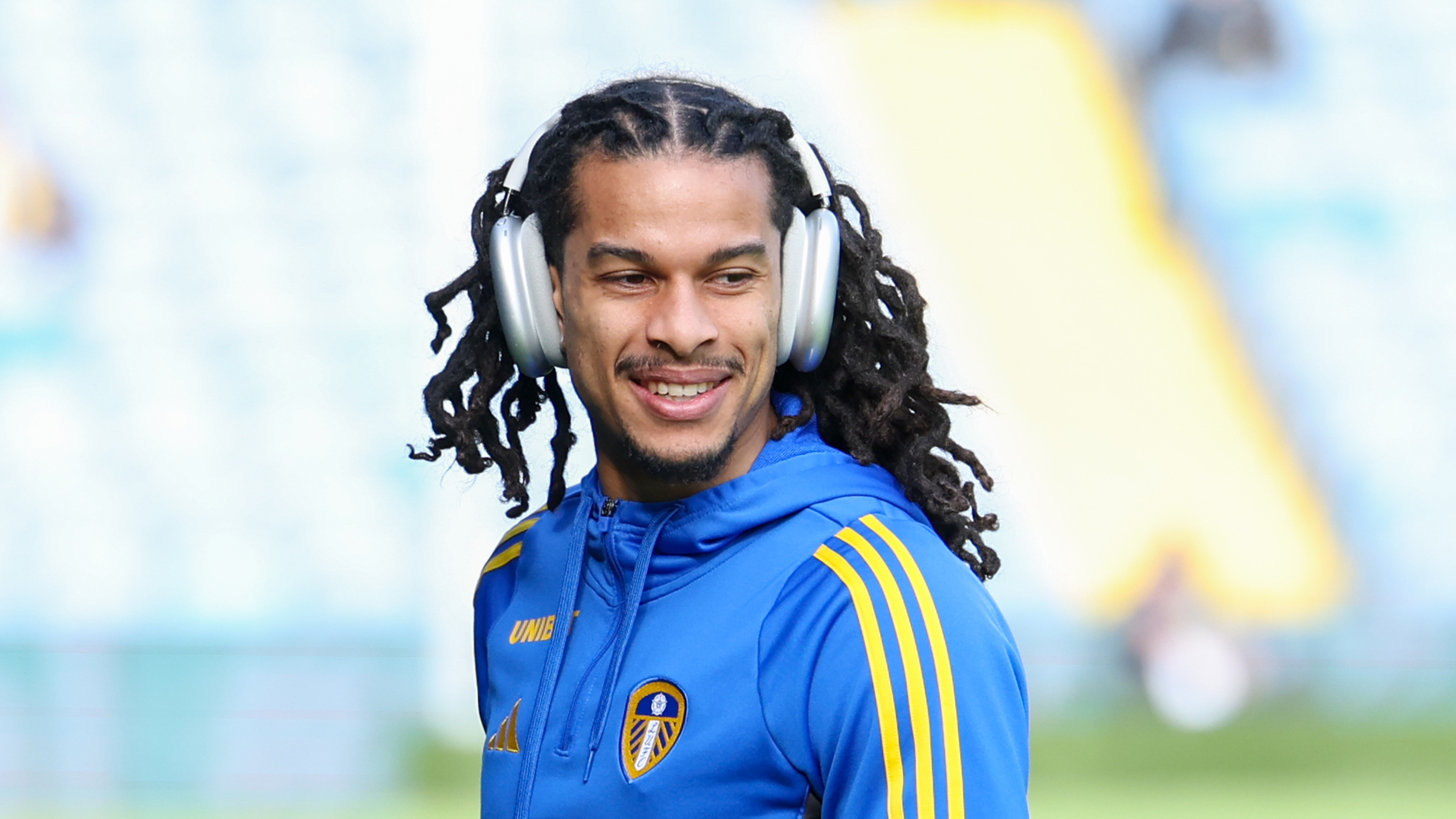 Isaac Schmidt Training Wear