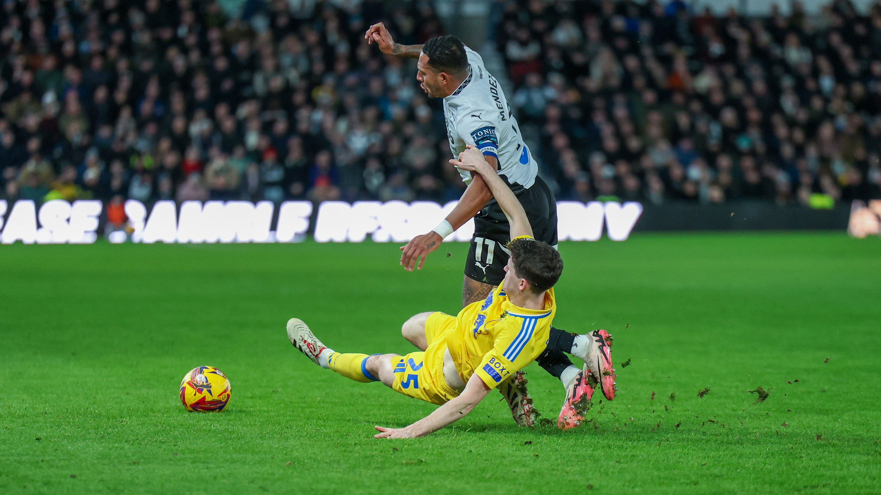 2425 Derby A Gallery 011