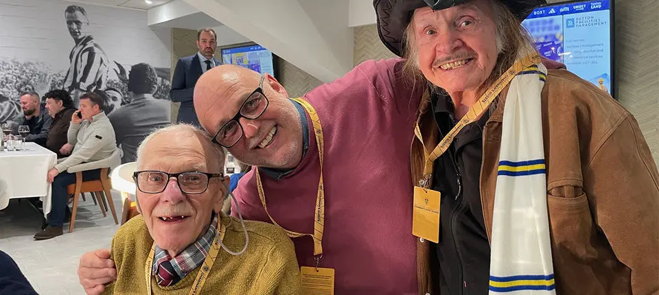 Leslie and Steve Bray banner.jpg