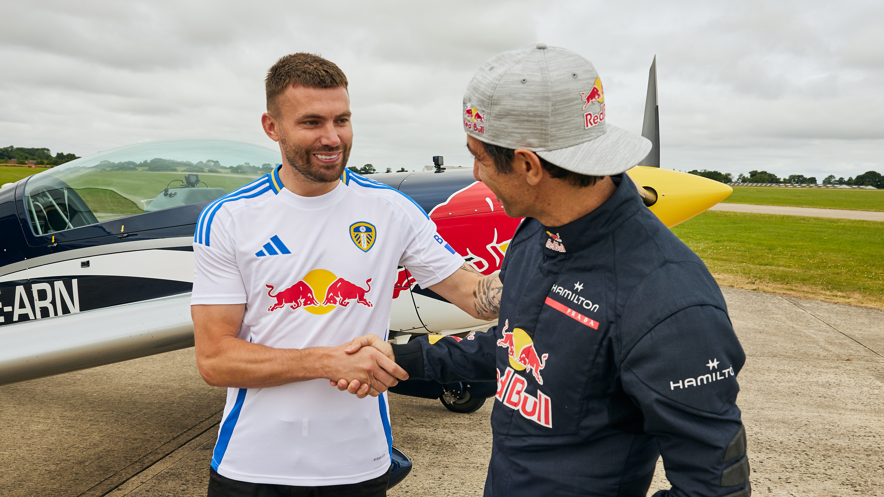 Stuart Dallas Plane 007