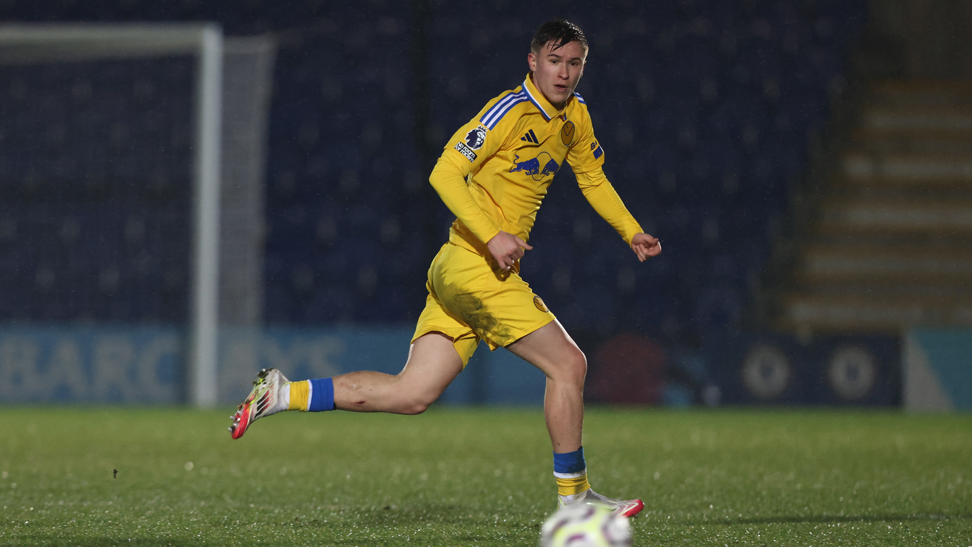 Max McFadden action vs Chelsea U21