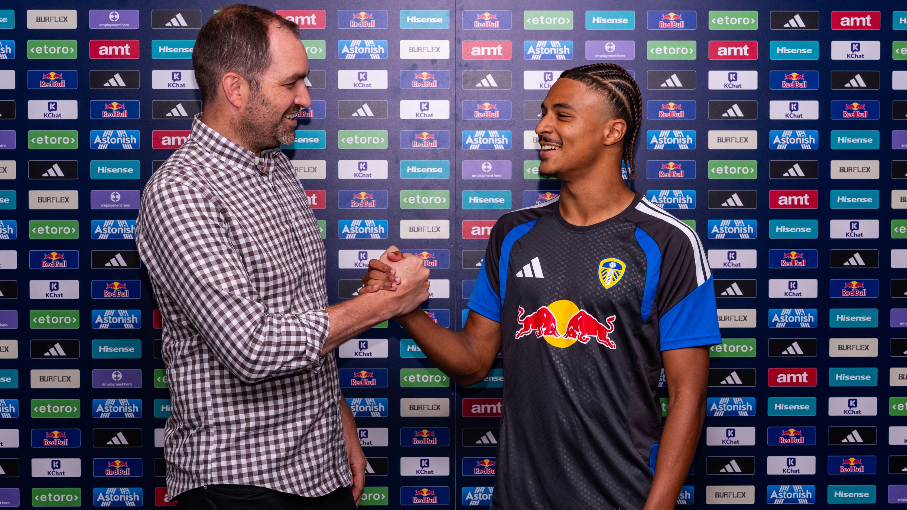 Jean-Matteo Bahoya with Robbie Evans Deadline Day 26