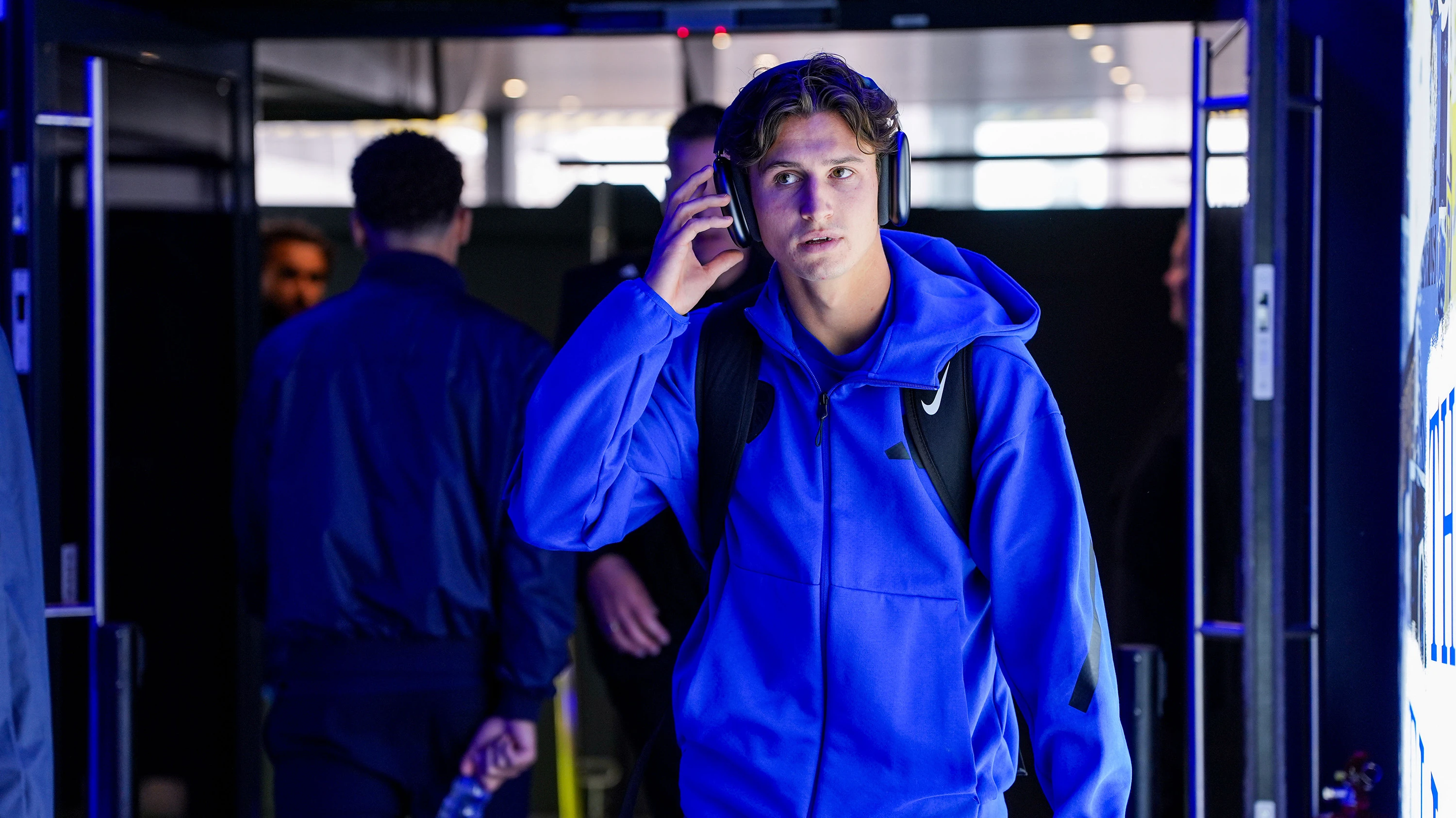 Brenden Aaronson arrival at ER