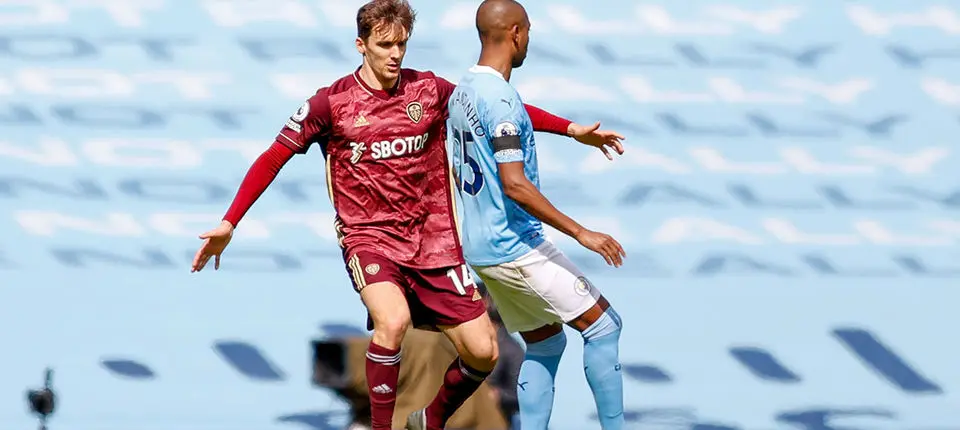 LLORENTE MAN CITY.jpg