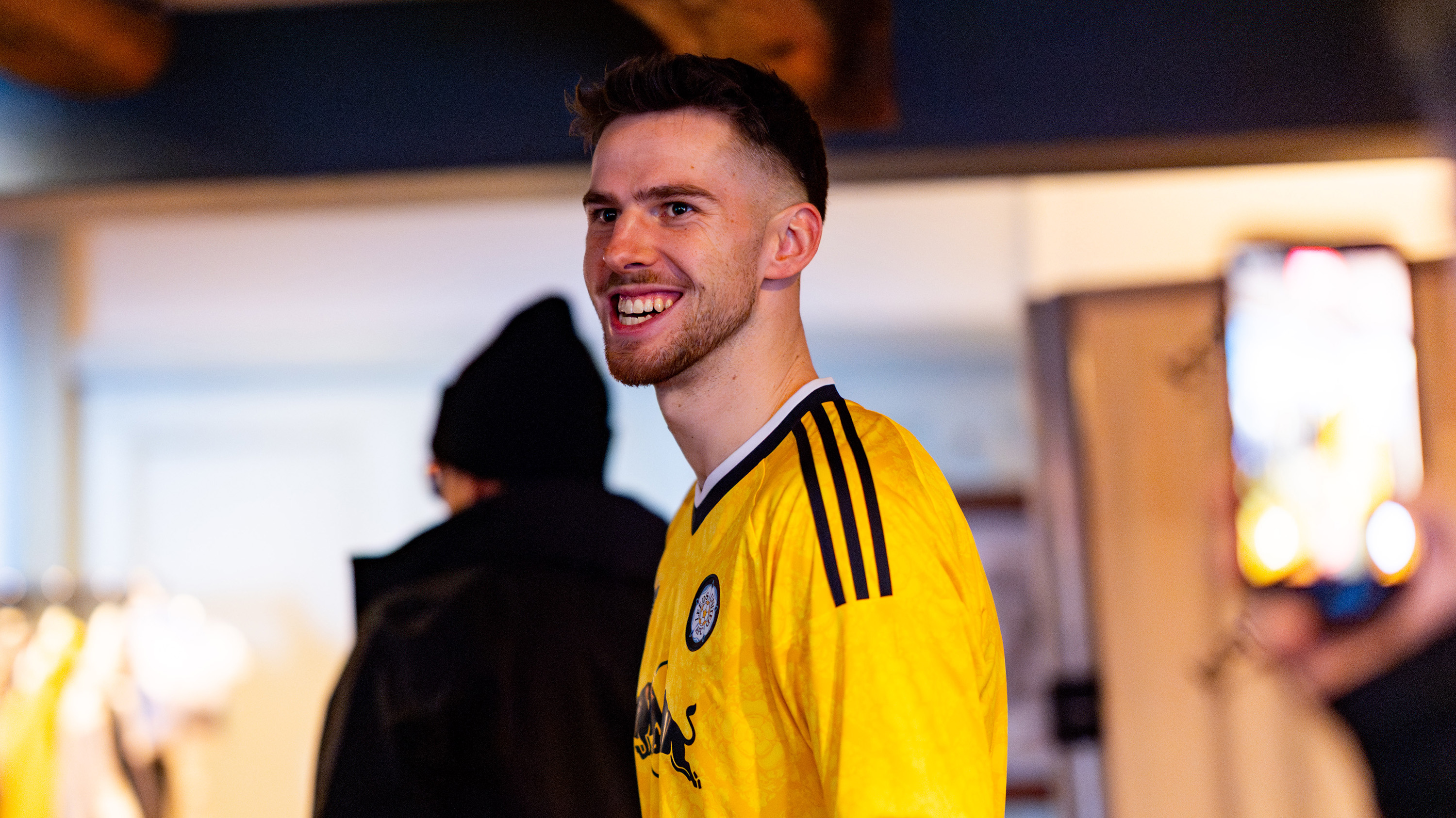 2627 Away Kit Shoot Anton Stach Dressing