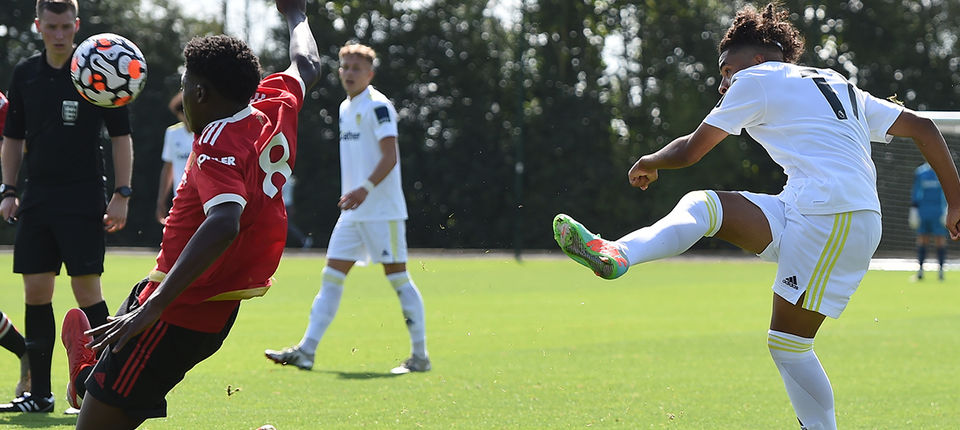 KEENAN BANNER MAN UTD.jpg