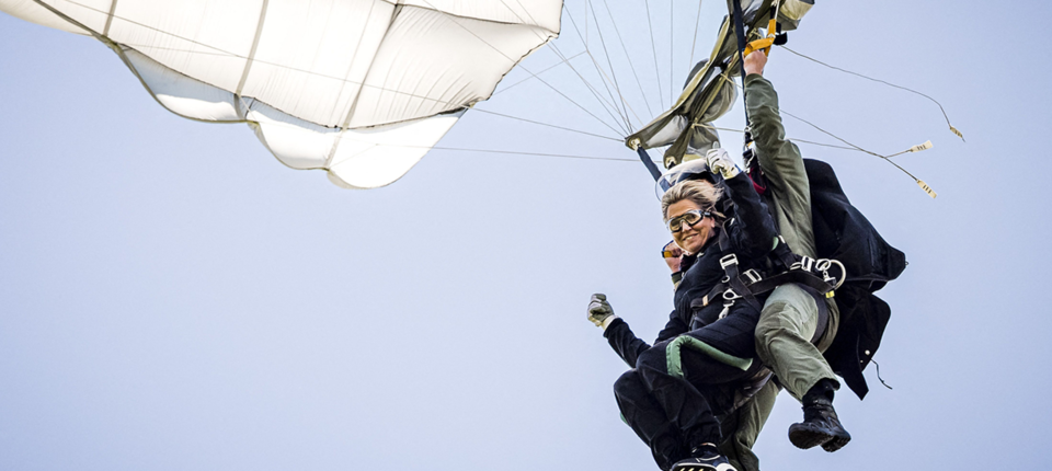 Skydiving website.png