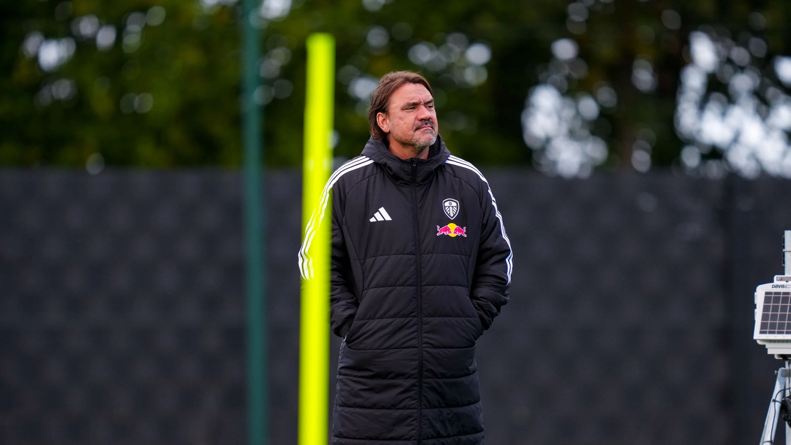Daniel Farke training image Oct 26 standing