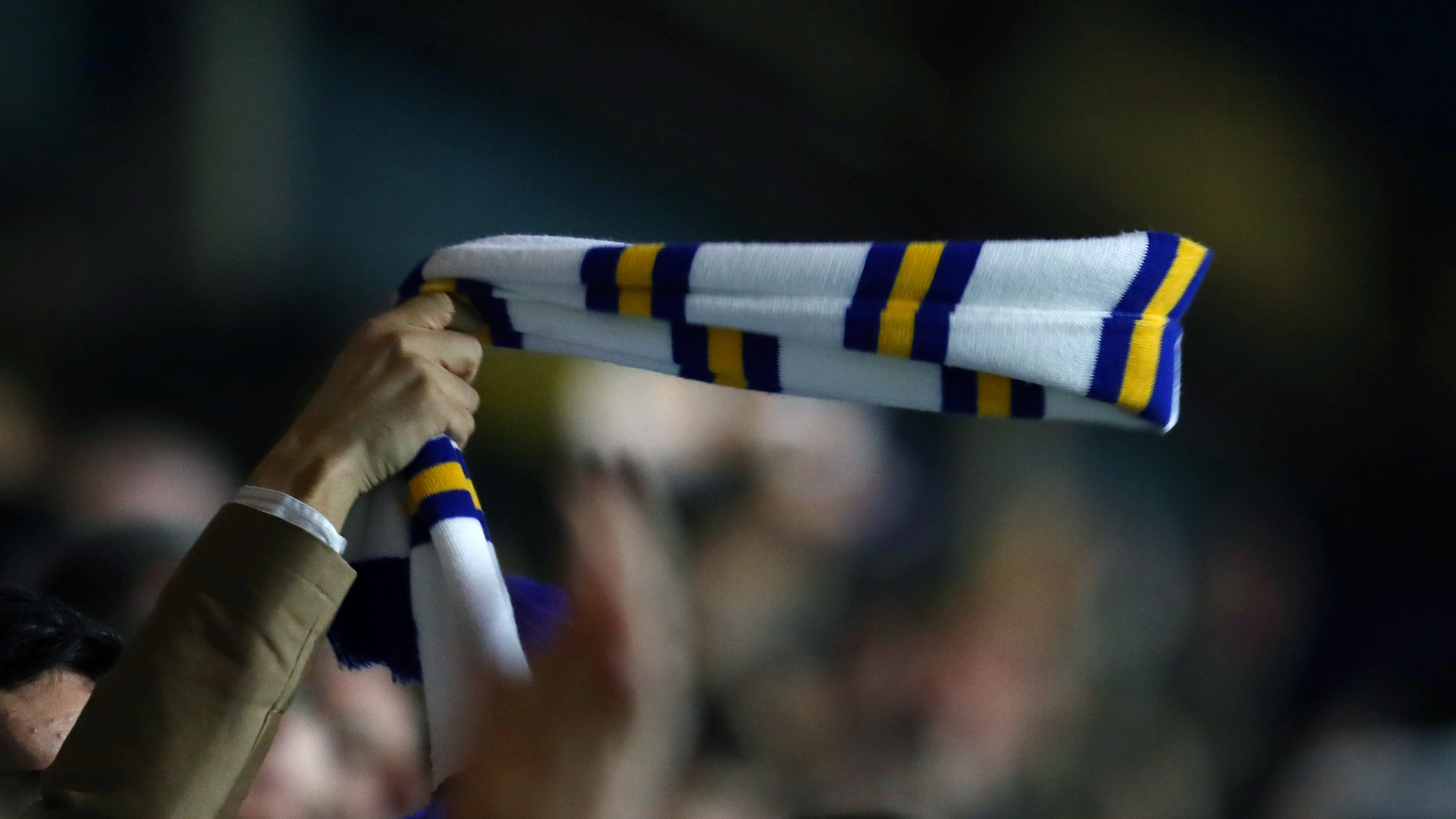 Leeds United Fans Scarves