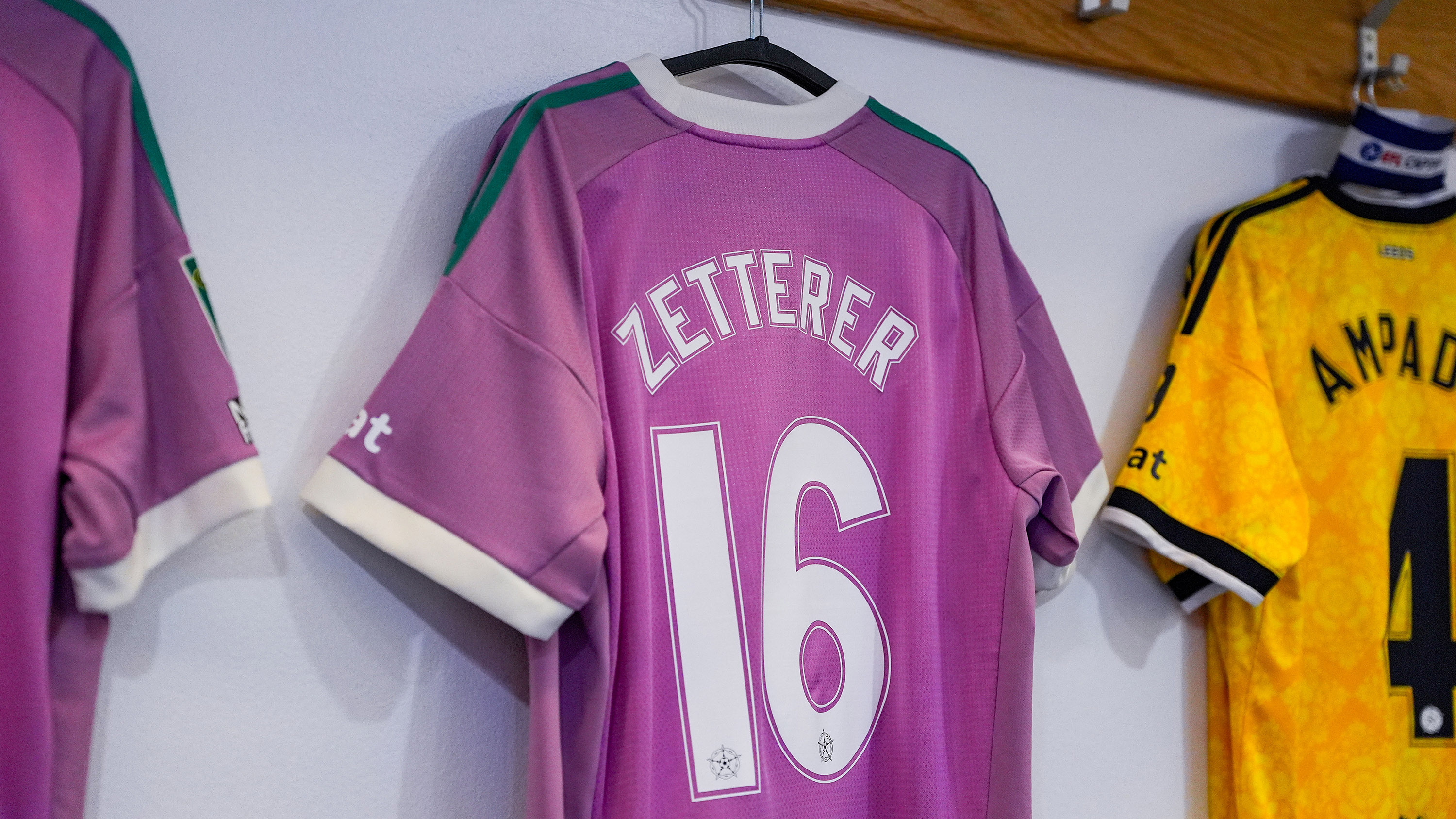 Zetterer shirt Chelsea EFL Cup Sep 09 Close up