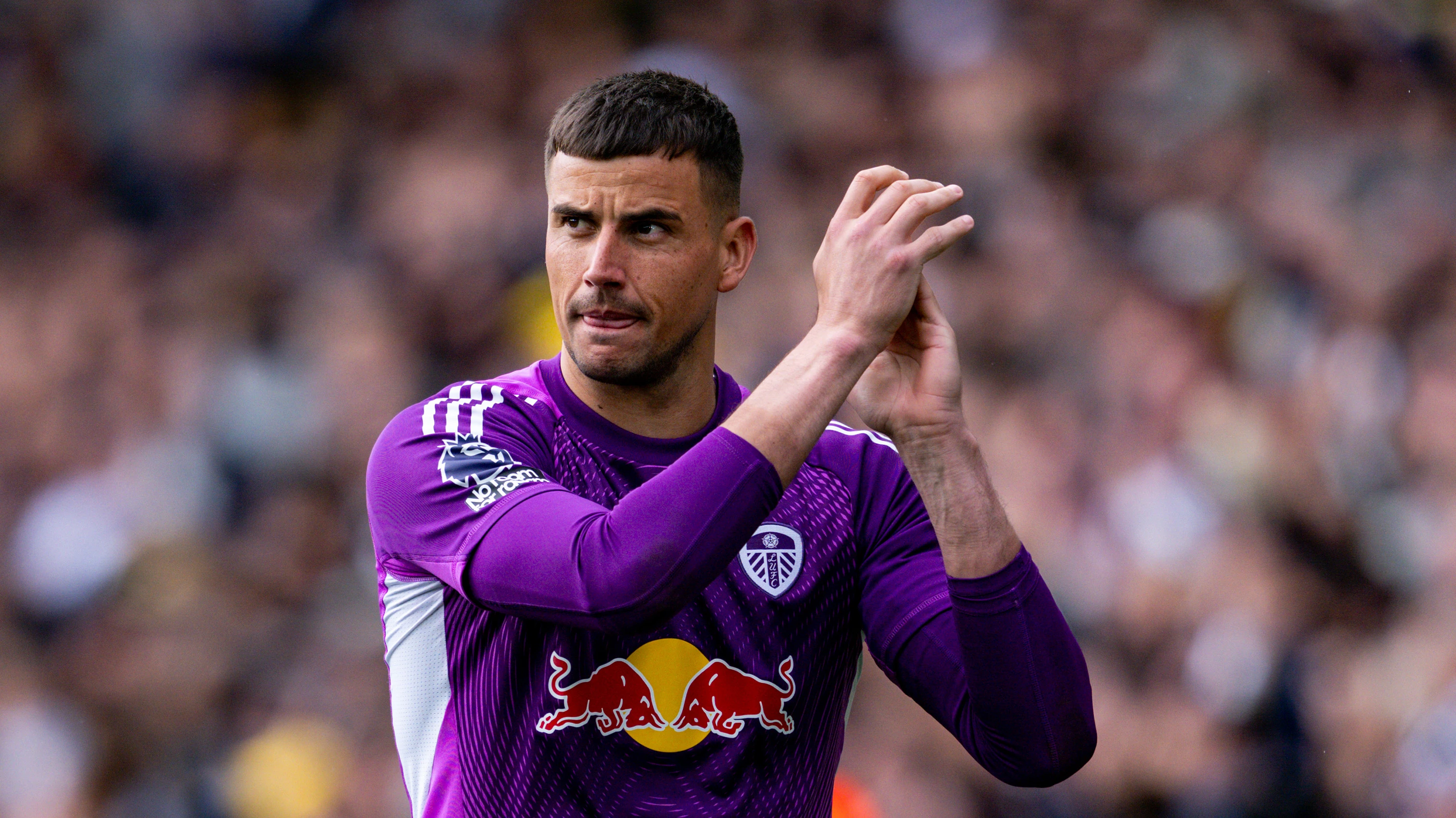 Karl Darlow Brighton May 26 Clapping