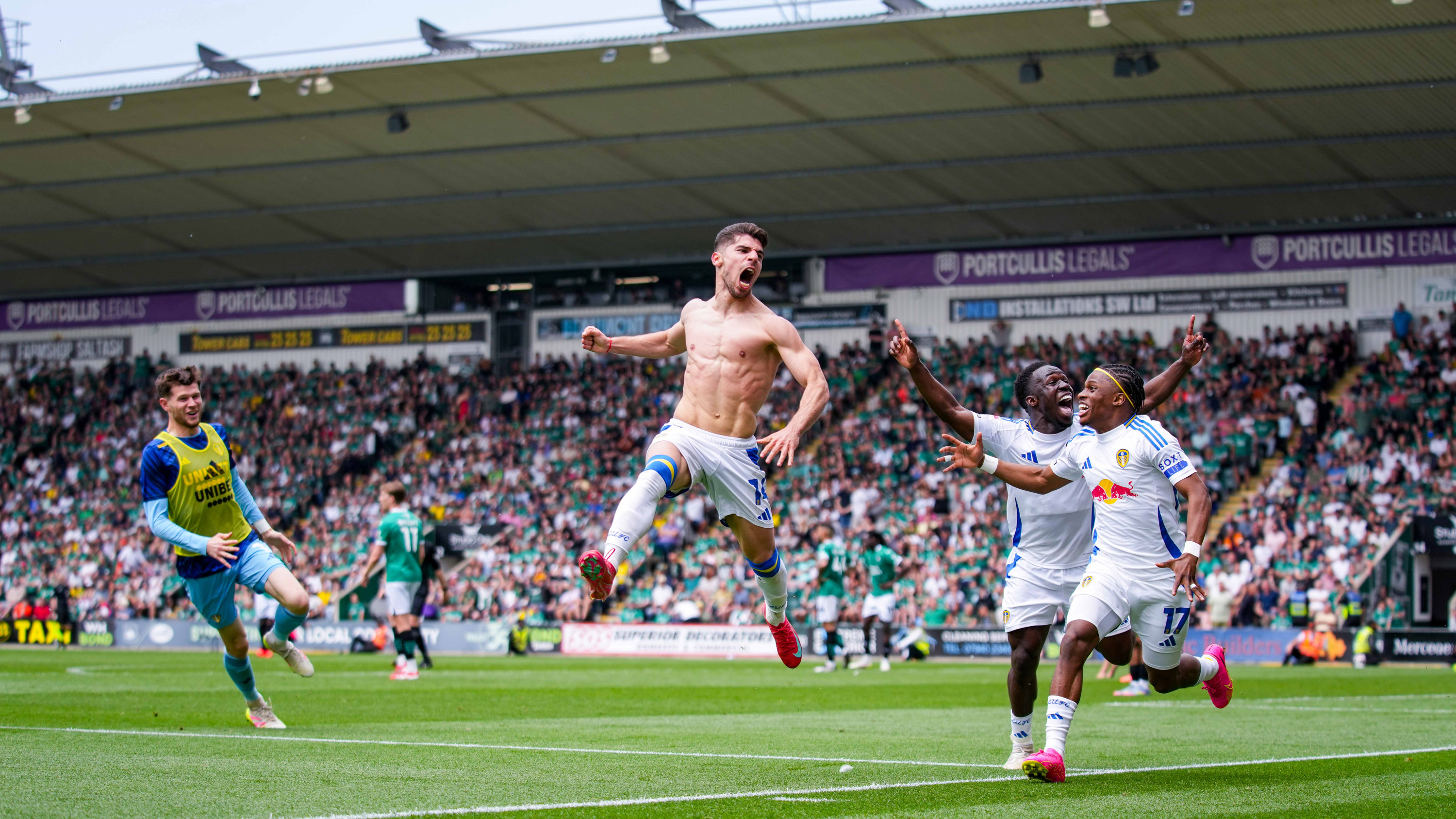 Manor Solomon Championship winning goal