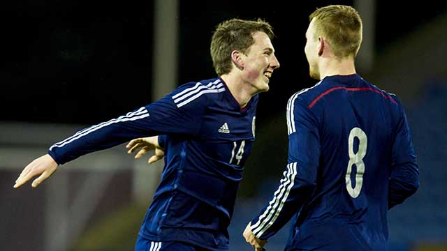 Image: Celtic duo combine to beat Romanians [Migrated]